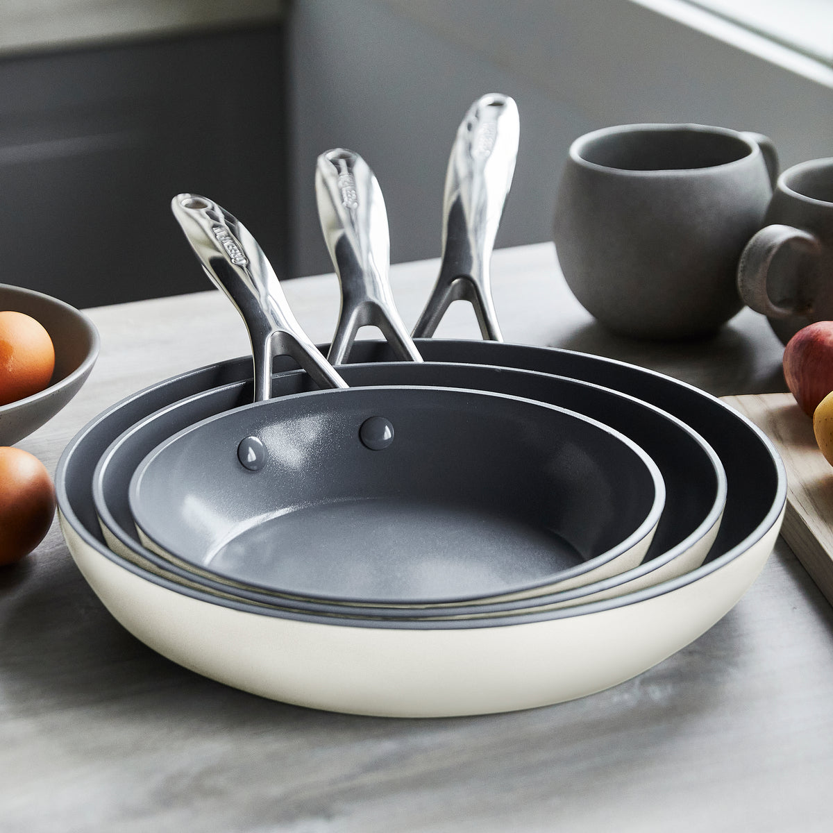 Valencia Pro Ceramic Nonstick 8, 9.5 & 11-Inch Frying Pan Set - Cream White | PFOA-Free Cookware for Healthy Cooking | Perfect for Sauteing, Frying & Omelets in Home Kitchen