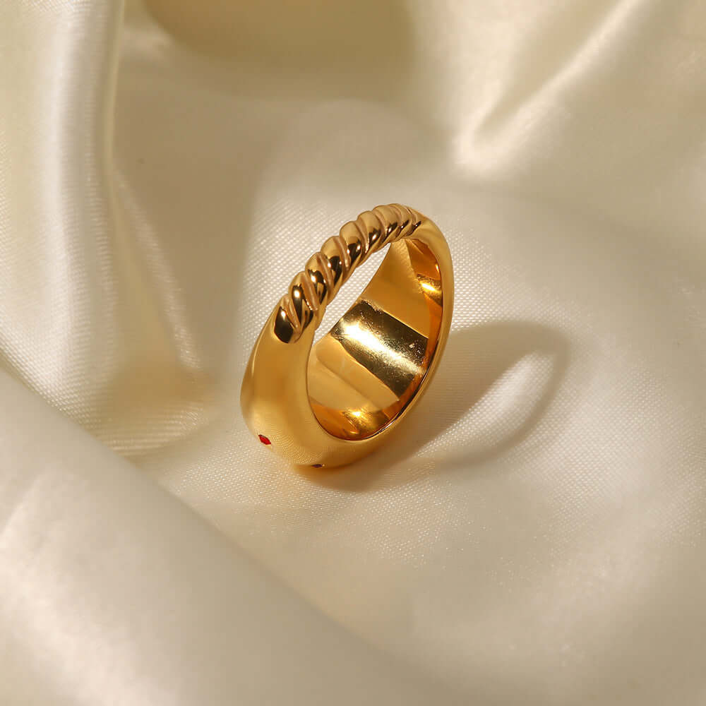 18K Gold Twist Dome Ring for Women - Elegant Star Thick Band Ring | JDR334 | Perfect for Weddings, Anniversaries & Special Occasions