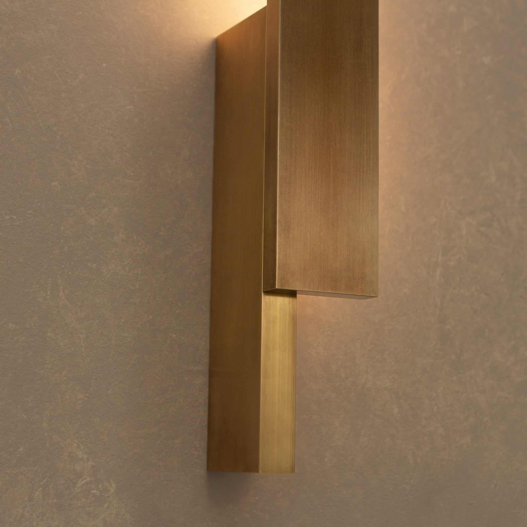 BEN TOVIM DESIGN Bloc Wall Sconce - Right Side Aged Brass Finish | Modern Wall Lighting for Living Room, Bedroom & Hallway Decor