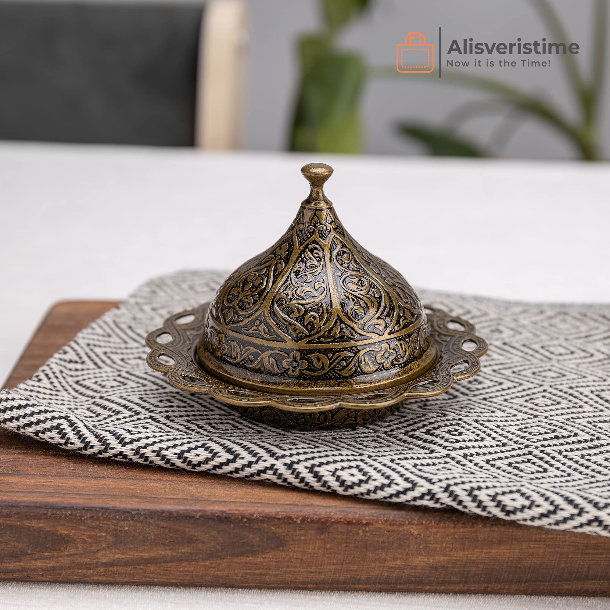 Authentic Green 6-Piece Turkish Espresso Coffee Cup Set with Saucers & Lids - Traditional Ottoman Tulip Motif (Lale) - Perfect for Home, Cafe & Gift Giving - Multiple Color Options Available