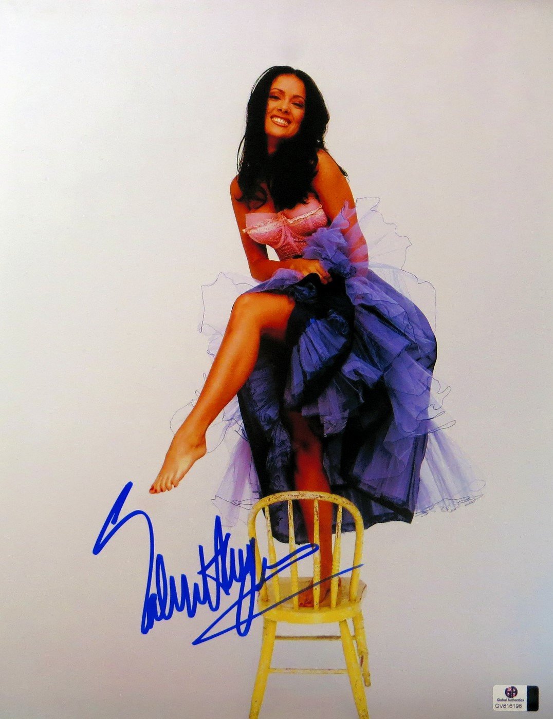 Salma Hayek Signed Autographed 11x14 Photo - Cute & Sexy Dress on Chair - GV816196 - Perfect for Collectors, Fans & Home Decor