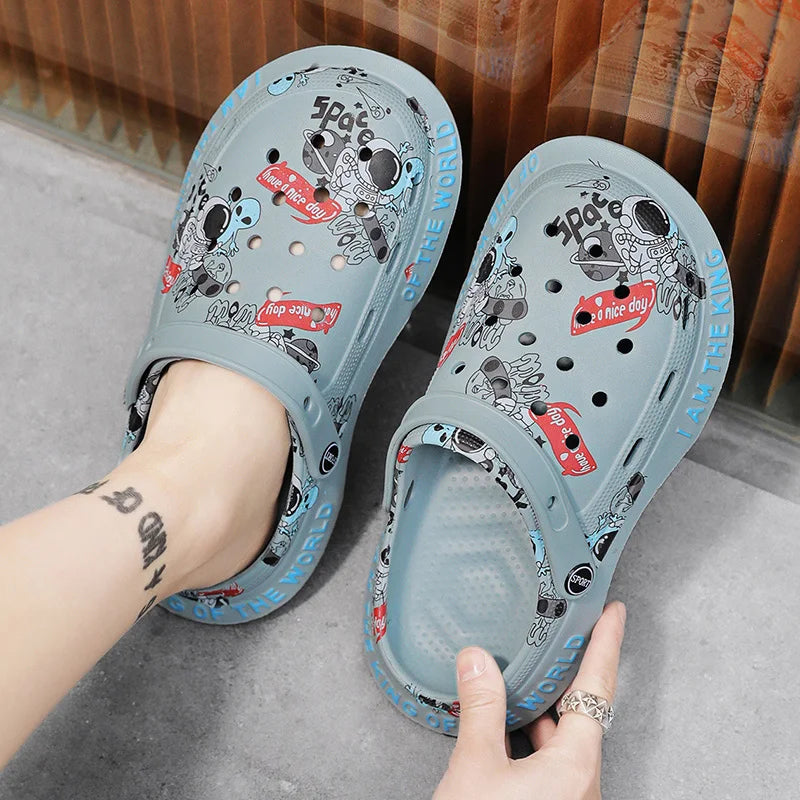 2024 Summer New Men's Outdoor Garden Clogs - Comfortable Casual Shoes & Luxury Sandals for Home, Beach, and Travel - Soft Slippers Sizes 39-45 | Perfect for Relaxation, Lounging, and Light Walking