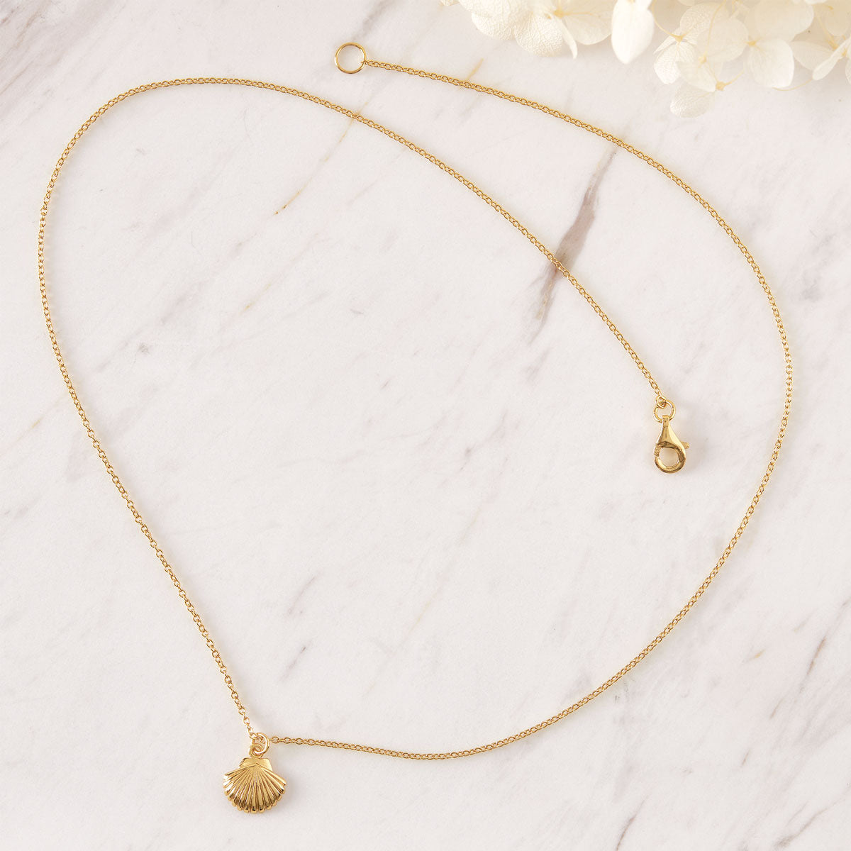 Elegant Gold Seashell Necklace for Women - Perfect for Beach Vacations, Summer Outfits & Boho Jewelry Collection