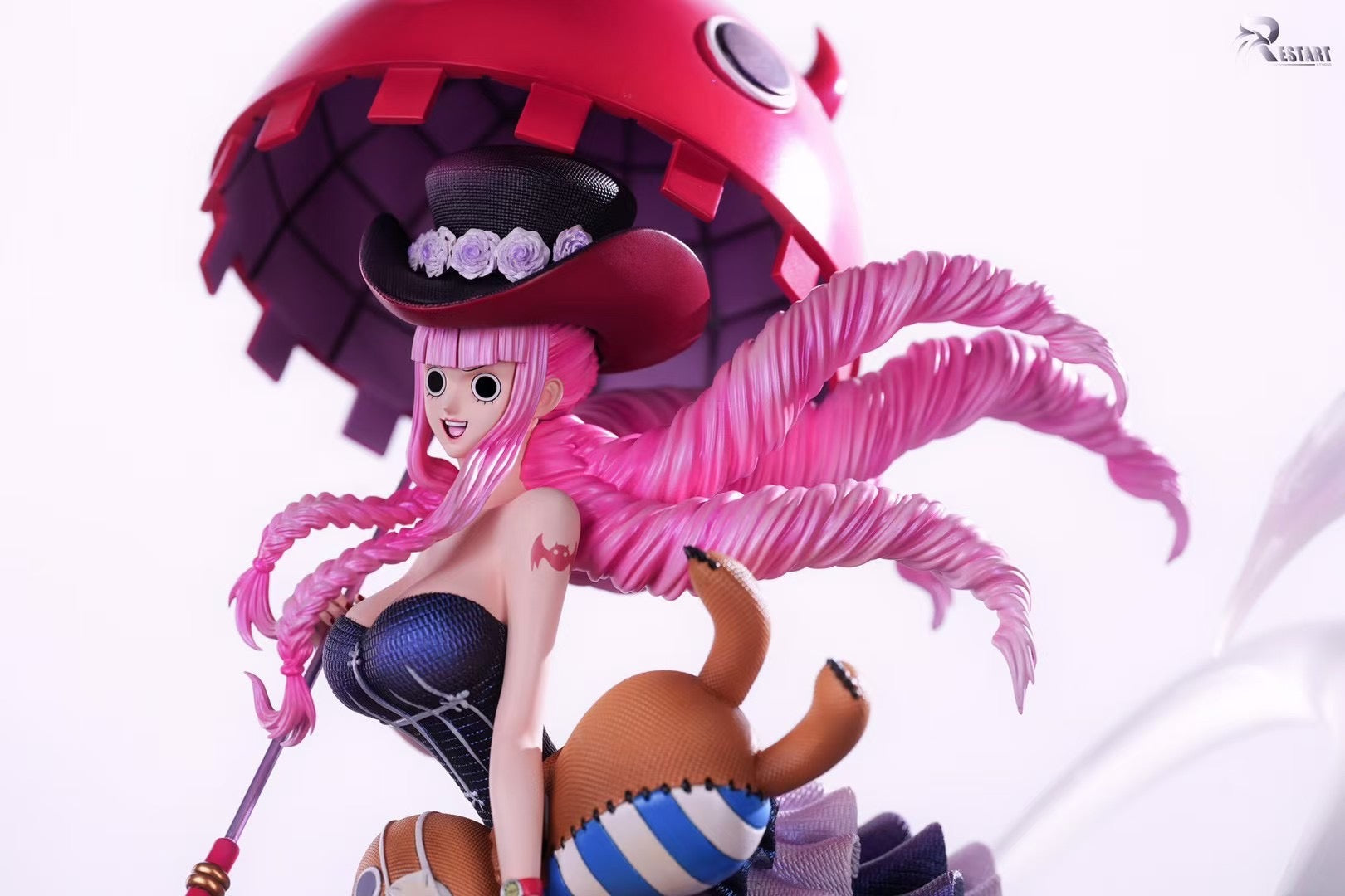 Restart Studio Perona Anime One Piece Cosplay Costume - Perfect for Halloween, Cosplay Events, and Anime Conventions