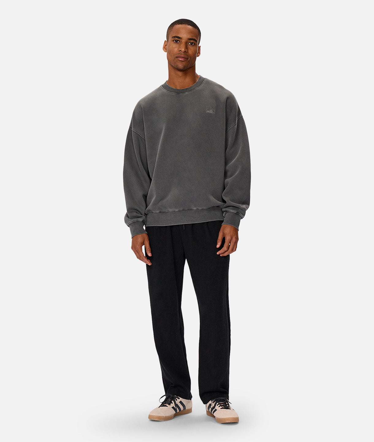 Premium Del Sur Washed Sweater in Graphite - Soft & Comfortable Cotton Pullover for Men & Women | Perfect for Casual Wear, Outdoor Activities & Layering in Cool Weather