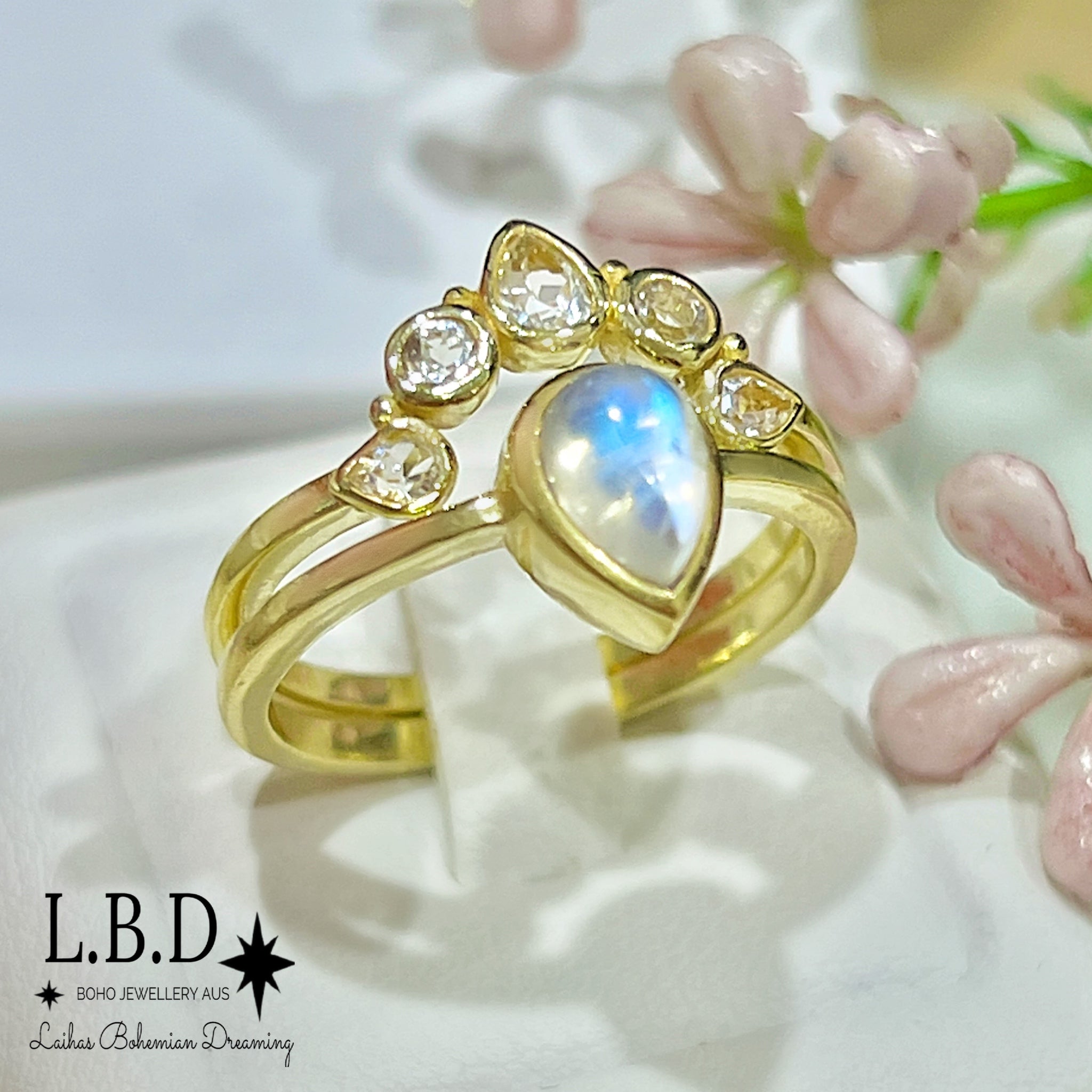 Laihas Queen of Cups Gold Topaz and Moonstone Ring Set - Elegant Jewelry for Women, Perfect Gift for Birthday, Anniversary & Special Occasions