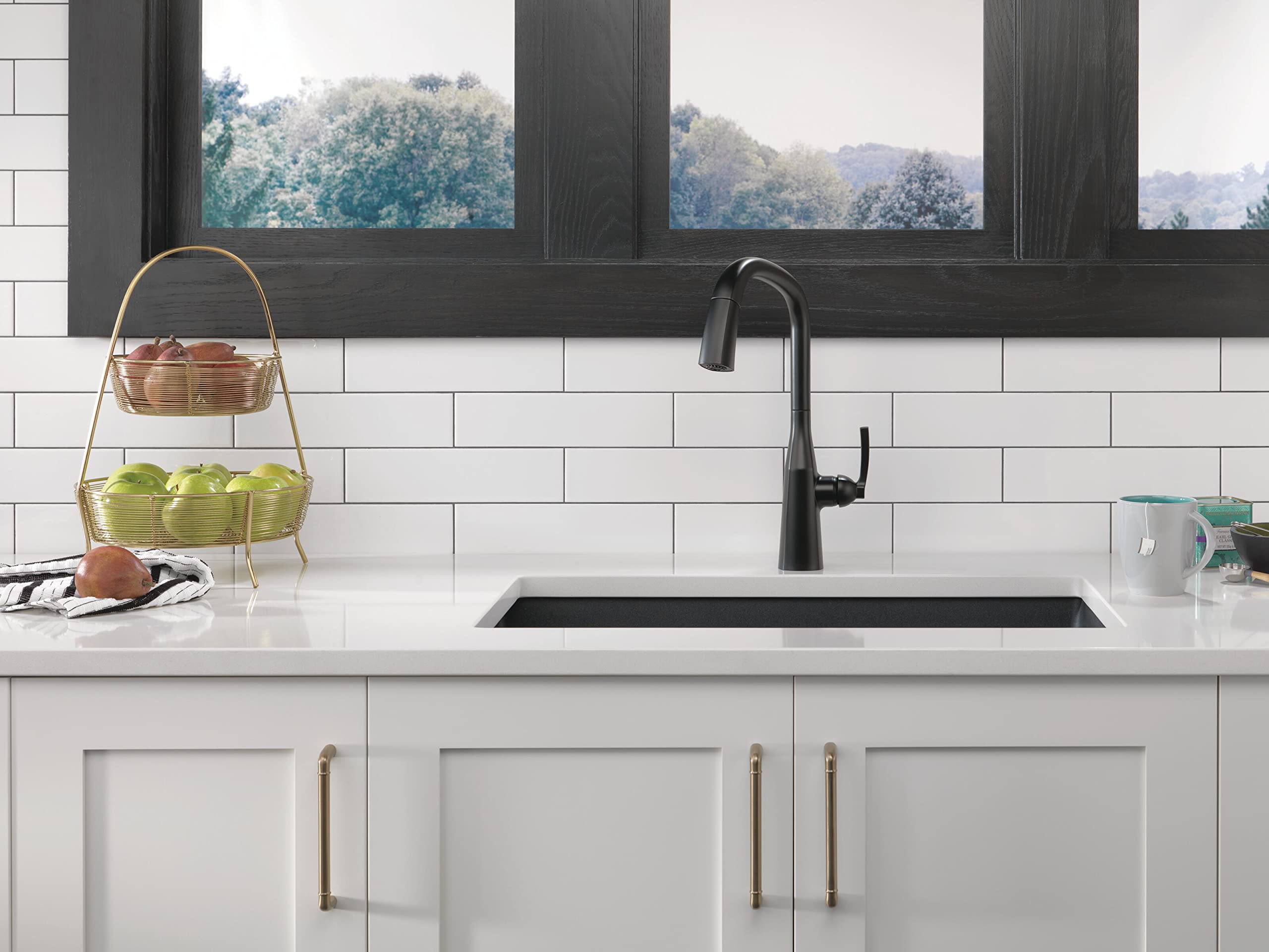 Stryke Matte Black Kitchen Faucet with Pull Down Sprayer & Magnetic Docking - Includes Soap Dispenser (Model 9176-BL-DST) - Perfect for Modern Farmhouse & Contemporary Kitchen Upgrades