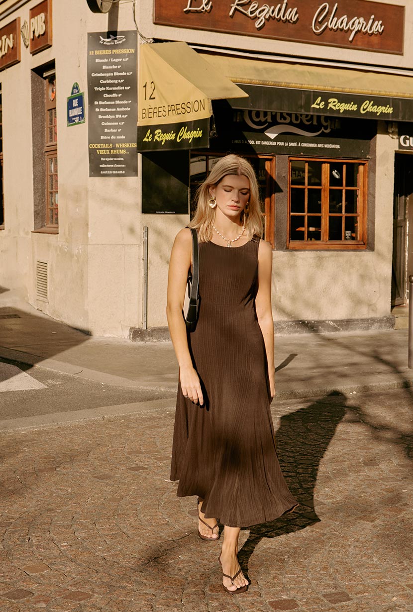 Gwynne Knit Dress in Warm Walnut - Cozy & Stylish Women's Sweater Dress for Fall & Winter | Perfect for Casual Outings, Office Wear & Holiday Parties