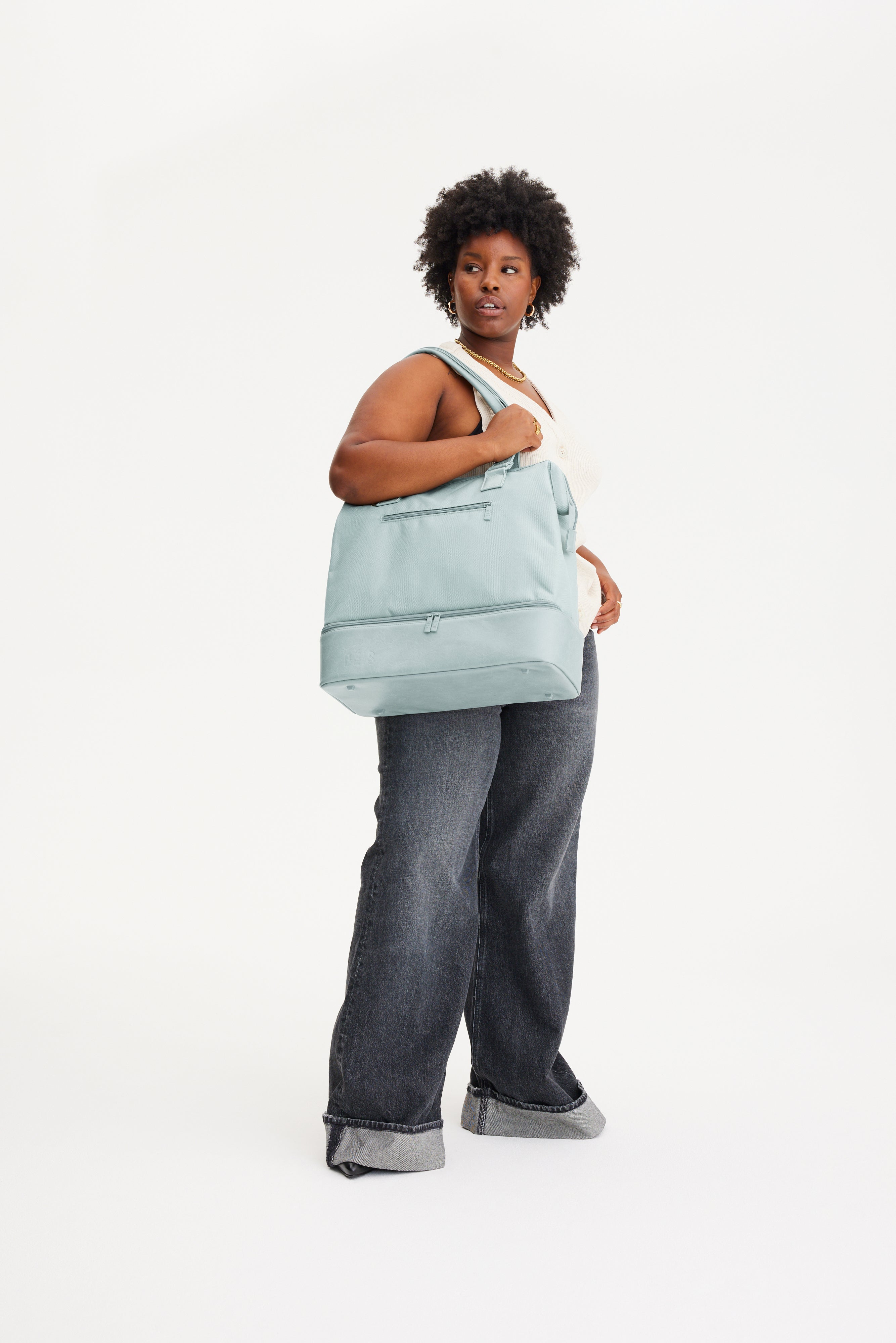 The Mini Weekender Travel Bag in Slate - Perfect for Weekend Getaways, Gym, and Business Trips