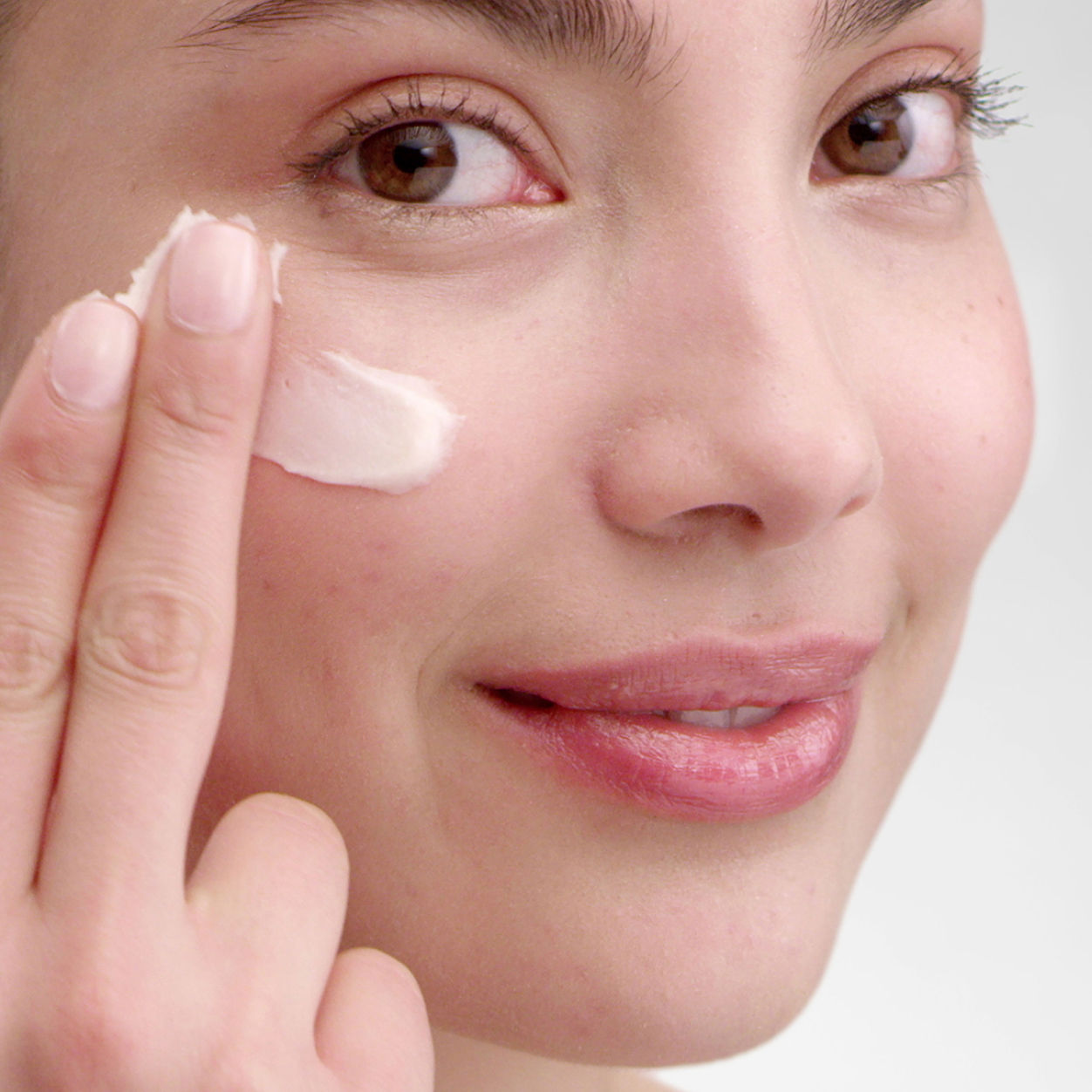 Ginger Leaf & Hibiscus Firming Face Mask - Anti-Aging Skincare for Glowing Skin - Perfect for Spa Night & Self-Care Routine