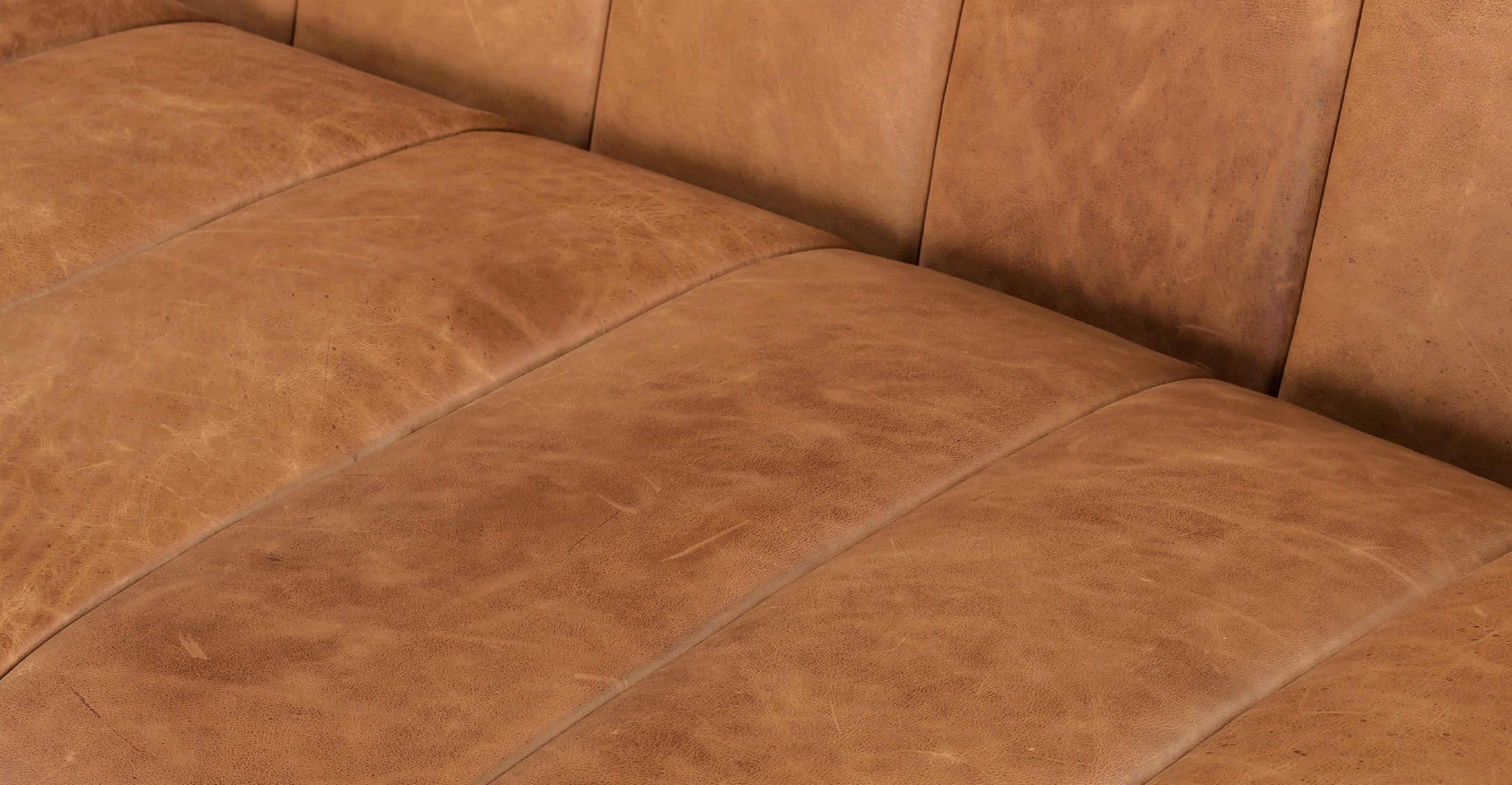 Canale 86 Sofa - Modern Comfortable Living Room Couch for Small Spaces, Apartments & Cozy Home Decor