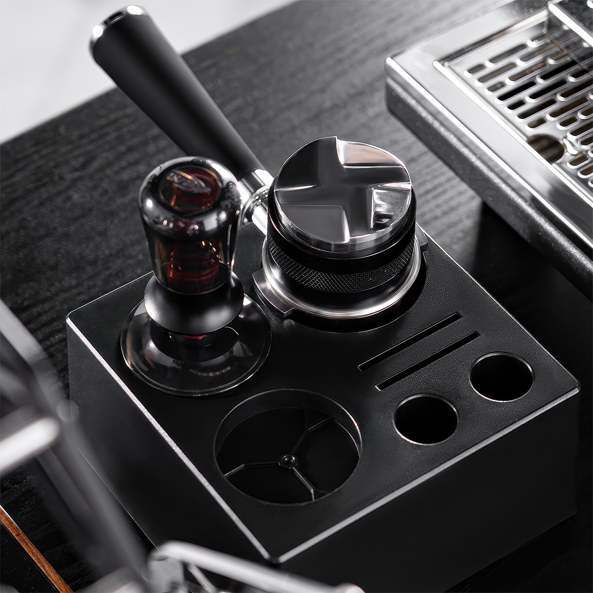 2 in 1 Adjustable Coffee Distributor & Tamper - Professional Espresso Tool for Baristas & Home Brewing - Perfect for Espresso Machine Preparation & Latte Art