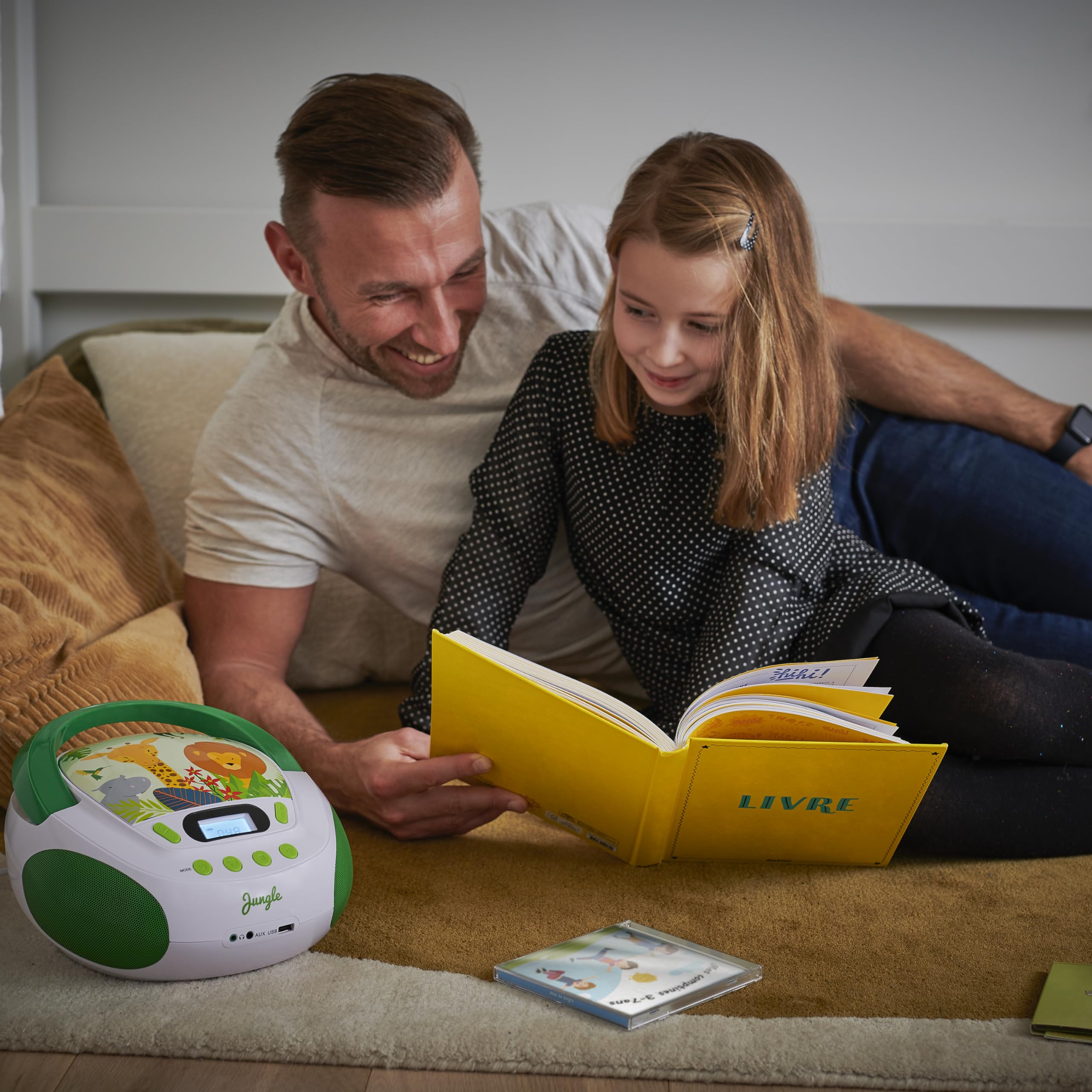 MOOOV Jungle Kids CD Player with USB & AUX-in Port - Green & White (Model 477144) - Perfect for Bedroom, Playroom & Travel Entertainment