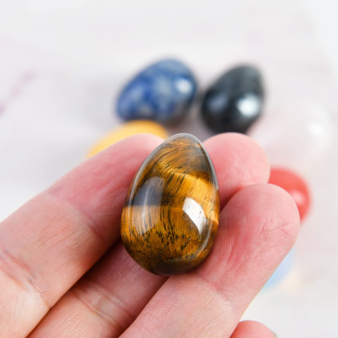 YGLINE 7Pcs Crystal Egg Polished Gemstone Figurines - Natural Healing Stones for Meditation, Home Decor & Gift Giving | Perfect for Yoga Spaces, Office Desk & Feng Shui Display