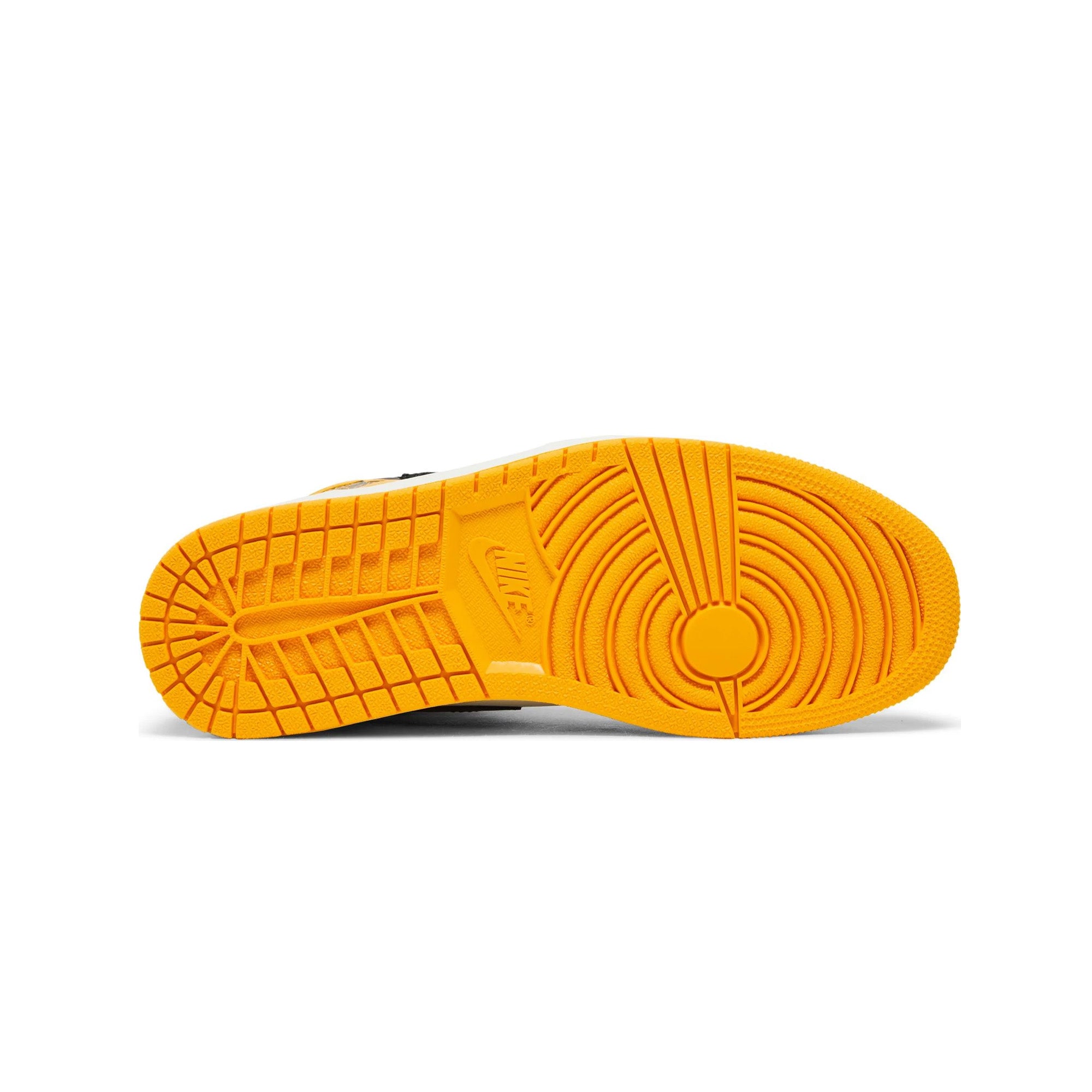 Air Jordan 1 Retro High OG 'Taxi' Sneakers (2022 Release) - Men's Basketball Shoes for Streetwear & Casual Style