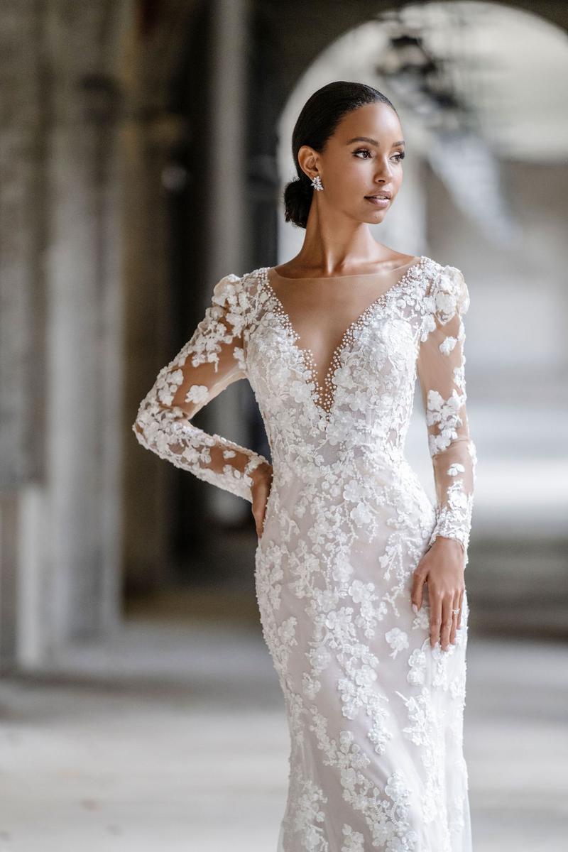Allure Bridals Couture Wedding Dress C650 - Elegant Lace A-Line Gown for Brides, Perfect for Church, Beach & Destination Weddings