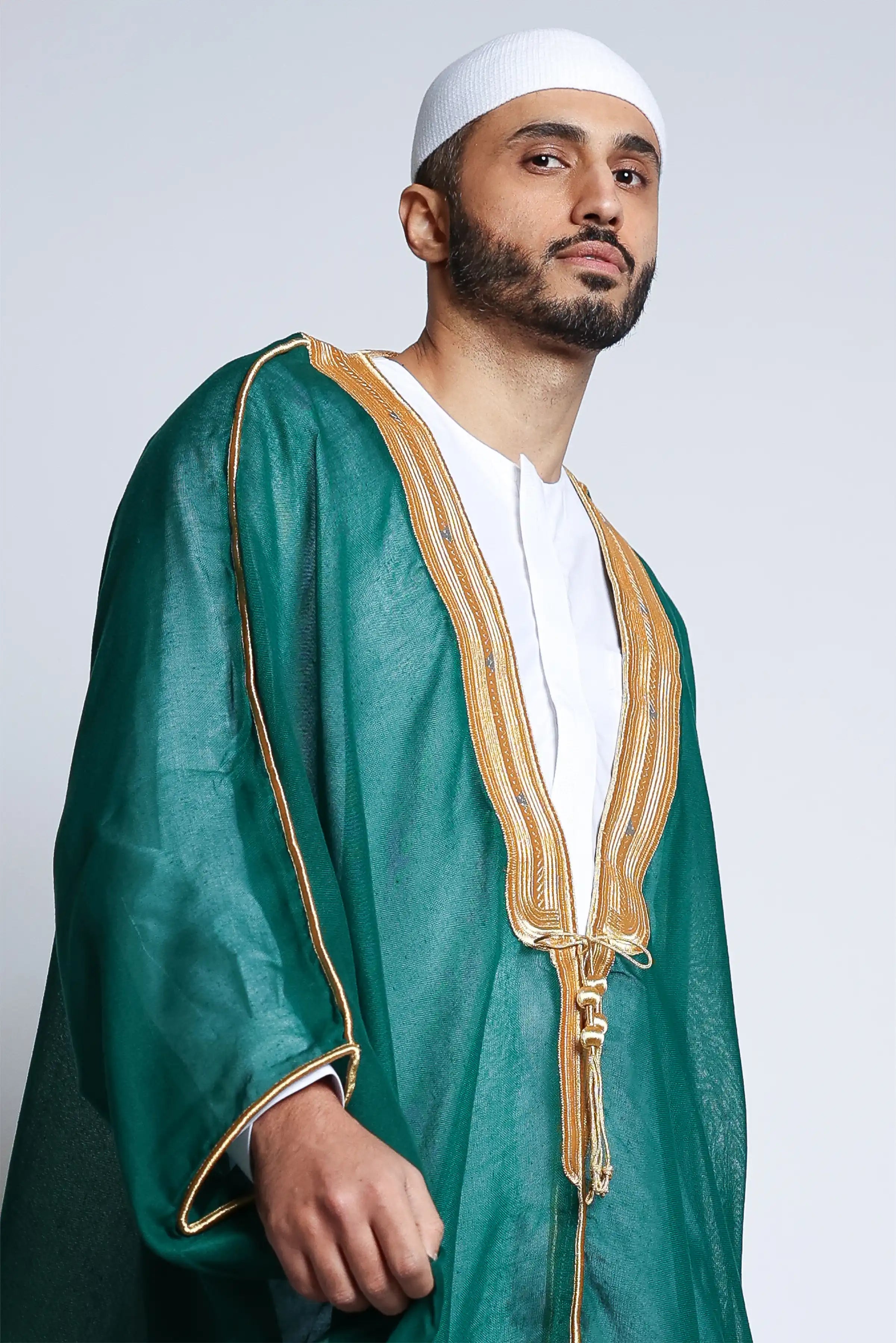 Premium Pine Green Arab Bisht - Traditional Middle Eastern Cloak for Men - Perfect for Weddings, Festivals & Special Occasions