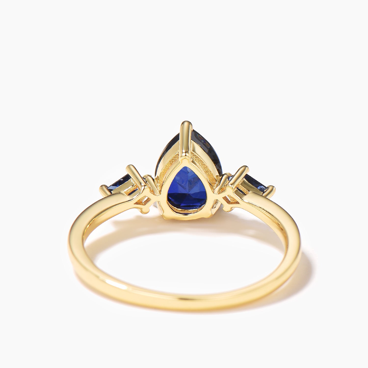 Elegant Teardrop Cut Blue Sapphire Three Stone Engagement Ring – Minimalist Wedding Band for Women | Perfect for Proposals, Anniversaries & Special Occasions