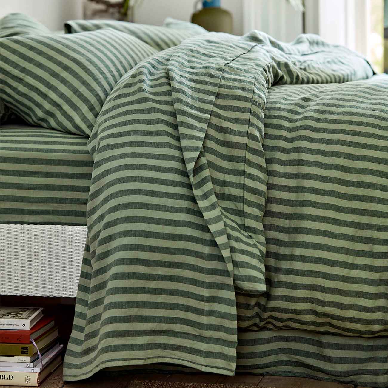 Premium Pine Green Pembroke Stripe 100% Linen Flat Sheet - Breathable & Soft Bedding for Luxury Hotels, Vacation Homes & Master Bedrooms