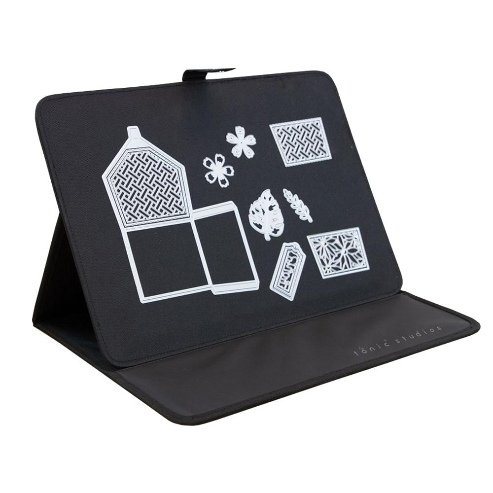 Tonic Studios Crafter's Magnetic Die Stand 4135E - Organize & Store Crafting Dies for Scrapbooking, Card Making & DIY Projects