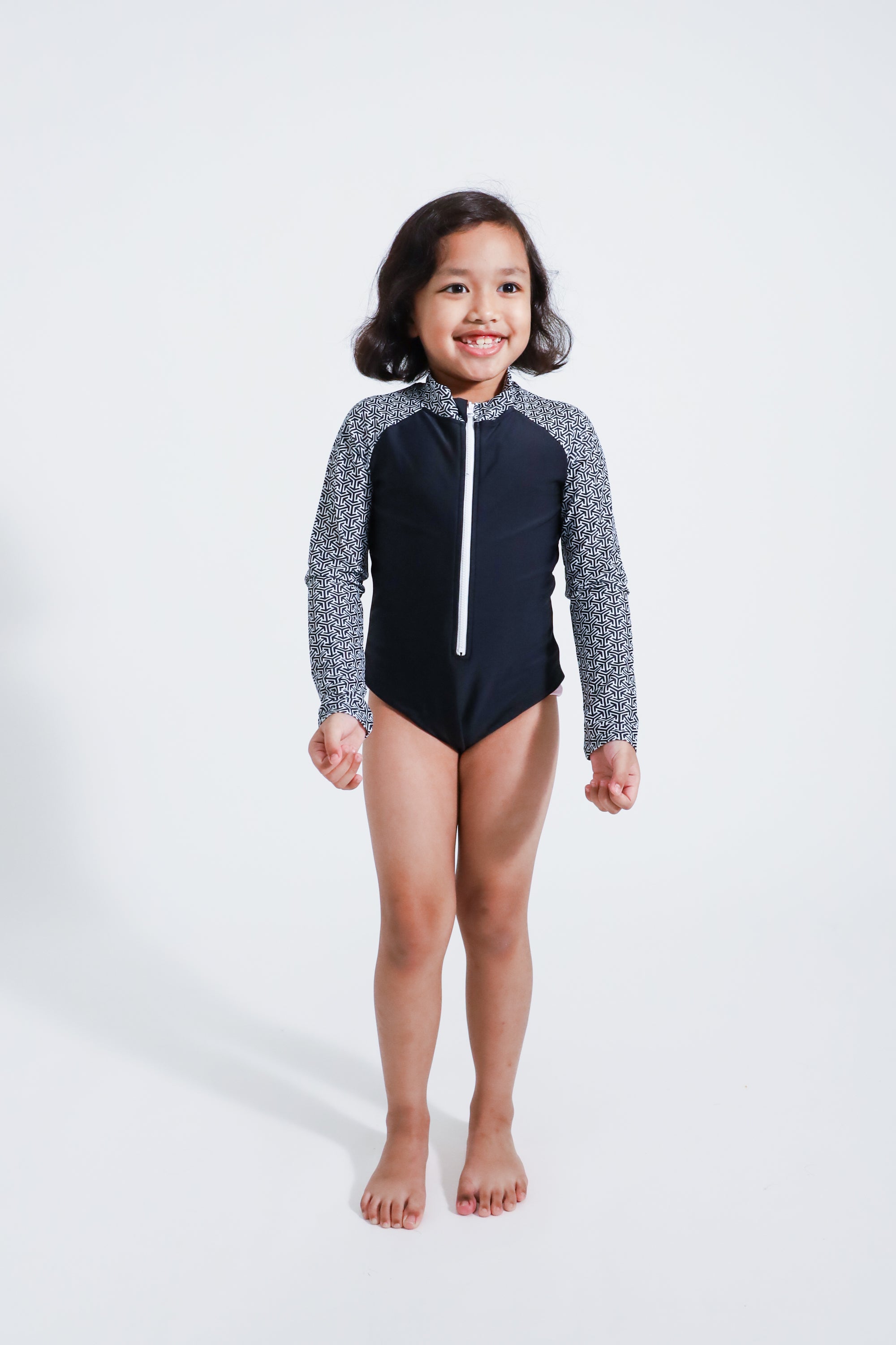 Kusu Girls Front Zip Long Sleeve One Piece Jumpsuit - Black | Comfortable & Stylish Romper for Toddlers & Kids | Perfect for Playdates, School & Outdoor Activities