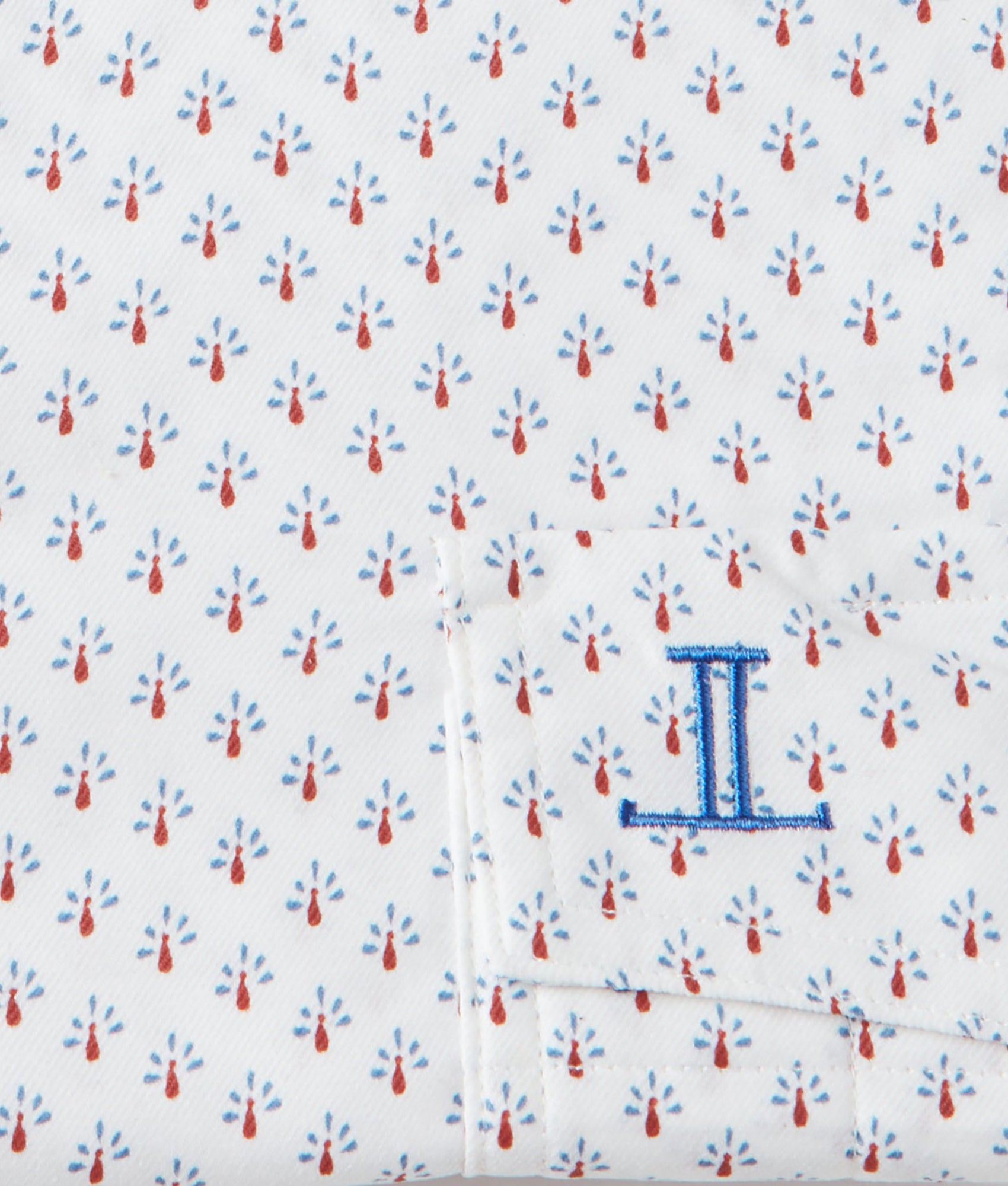 El Paso Prints Blue White Navy Diamond Pattern Fabric - Perfect for Quilting, Home Decor & DIY Craft Projects