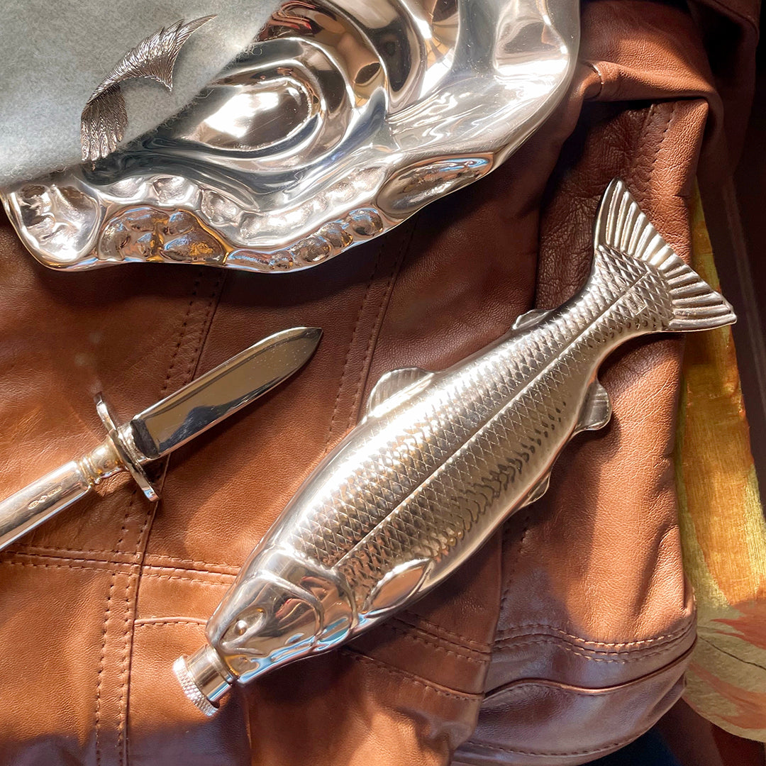 Premium Stainless Steel Fish Flask 4oz - Leakproof & Insulated for Hot/Cold Beverages - Perfect for Fishing, Camping & Outdoor Adventures