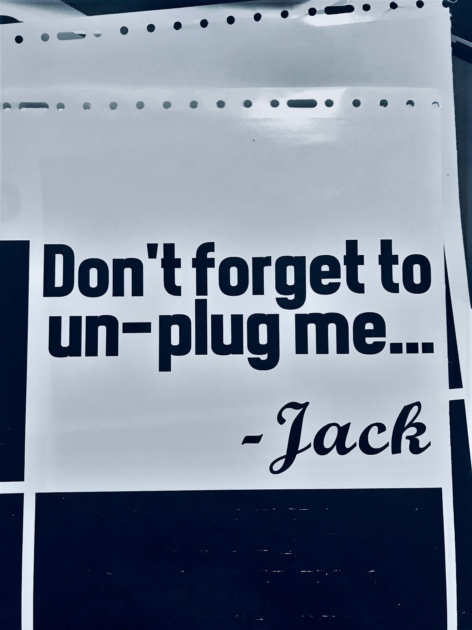 This Is Us Jack Pearson 'Don't Forget To Unplug Me' Instant Pot Crock Pot Vinyl Decal Sticker - Funny Kitchen Decor for Slow Cooker & Pressure Cooker