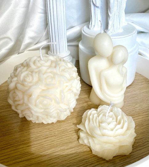Rose Blossom Scented Candle - Natural Soy Wax, Long-Lasting Fragrance for Relaxation, Romantic Ambiance & Home Decor | Perfect for Bedroom, Bathroom & Gift Giving