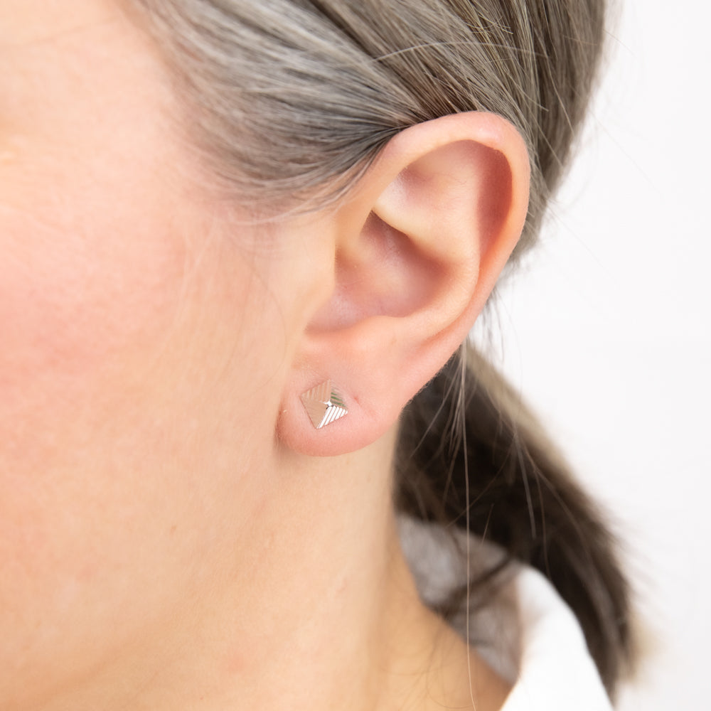9ct White Gold 6mm Ribbed Pyramid Stud Earrings for Women - Elegant Minimalist Jewelry for Everyday Wear, Date Night & Special Occasions