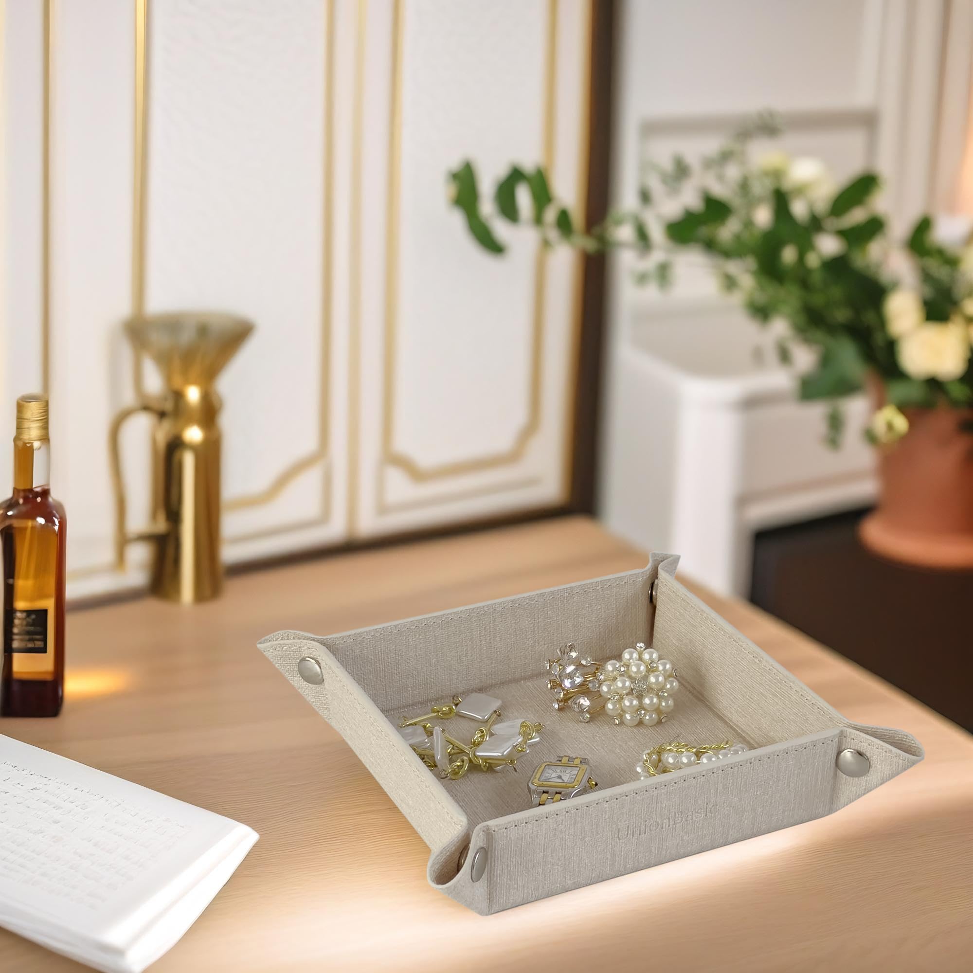 UnionBasic Valet Tray - Jewelry Organizer for Rings, Watches & Earrings | Entryway Catchall for Keys, Coins & Change | Nightstand & Bedside Organizer | Electronic Gadgets Tray | Beige | Perfect for Home Decor & Gift Giving