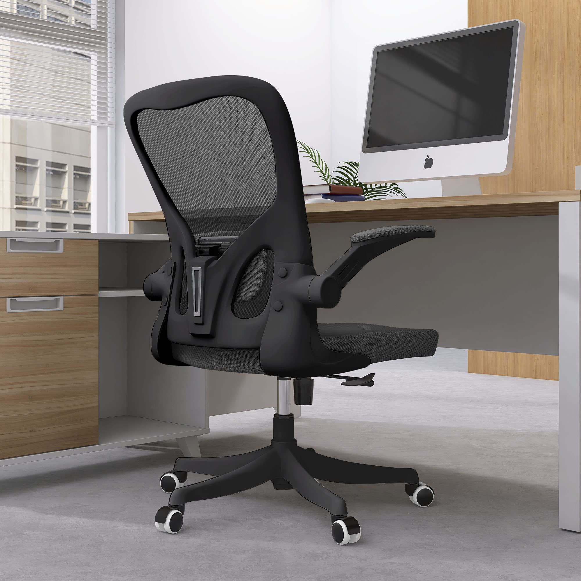 Ergonomic Office Chair with Lumbar Support - Adjustable Height & 2D Flip-Up Arms - Breathable Black Mesh Desk Chair for Home Office, Study & Gaming - Perfect for Long Work Hours & Online Meetings