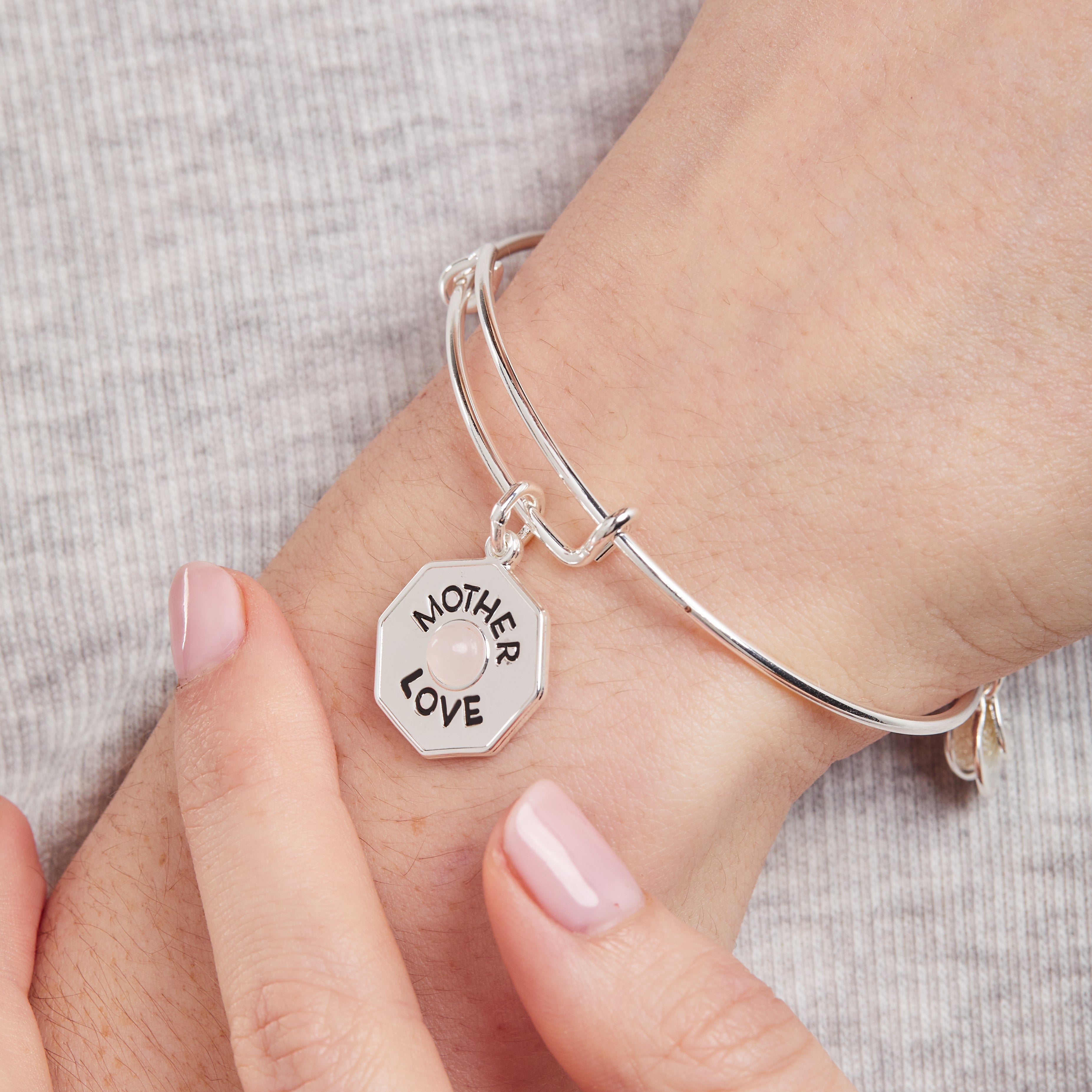 Rose Quartz Charm Bangle Bracelet for Women - Mother's Love Healing Crystal Jewelry Gift for Mom, Wife, Daughter - Perfect for Meditation, Yoga & Positive Energy