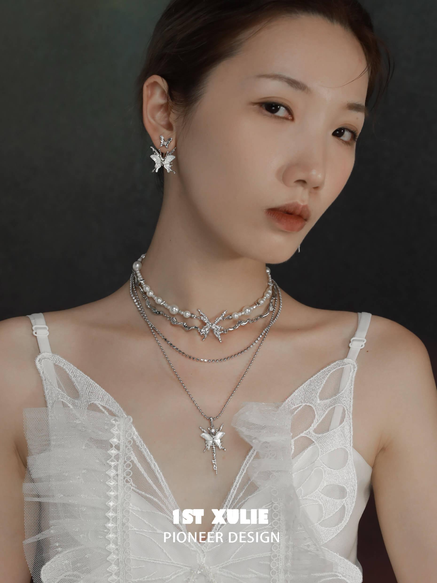 18K Gold Plated Butterfly Pendant Necklace with Pearl & White Shell - Elegant Jewelry for Women, Perfect for Valentine's Day Gifts, Anniversary Presents & Special Occasions