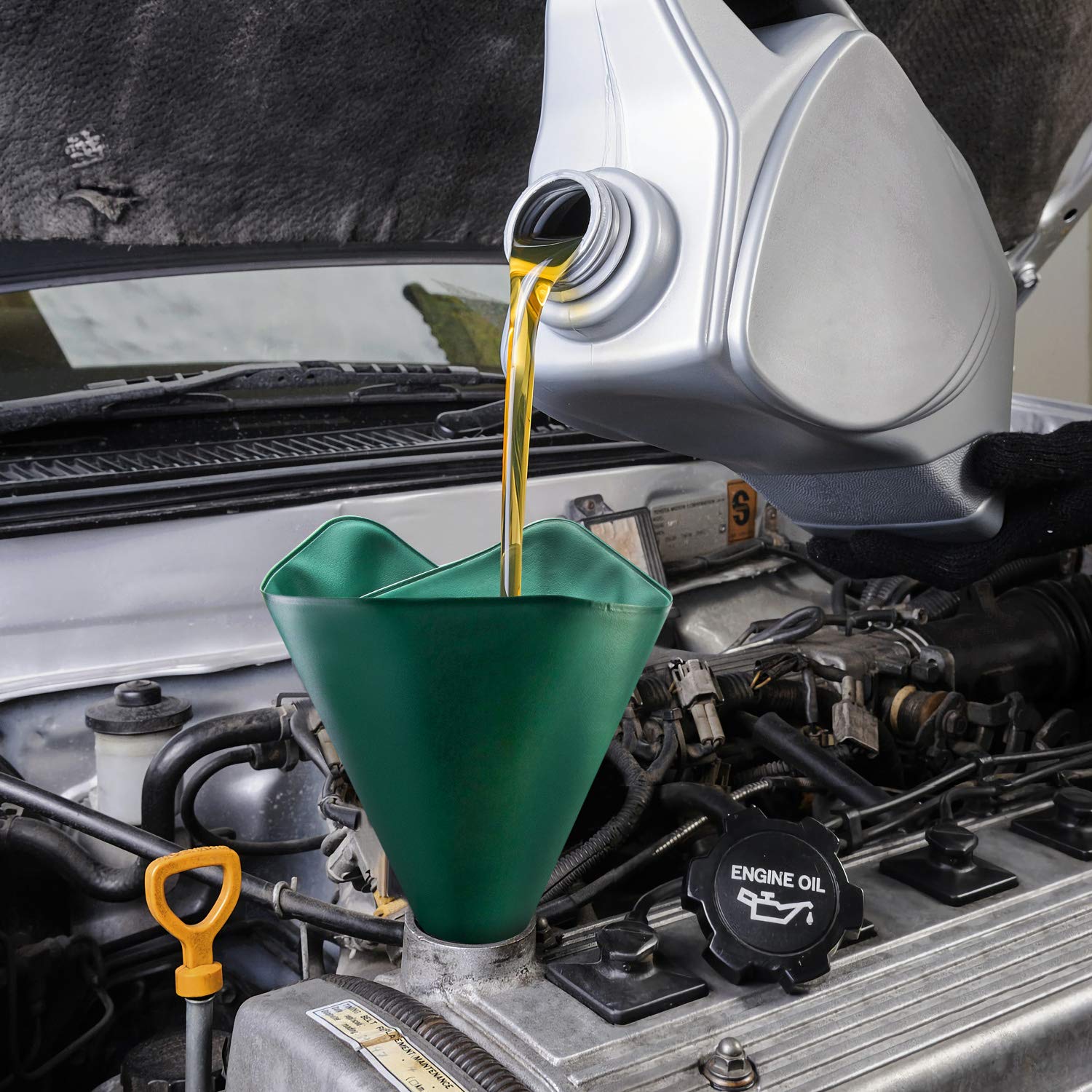 QWORK Flexible & Reusable Oil Funnel - Foldable 14.57x6.7 Inch Automotive Funnel for Trucks, Motorcycles, Cars - 2 Pack Green - Perfect for Oil Changes, Fluid Transfers & DIY Auto Maintenance