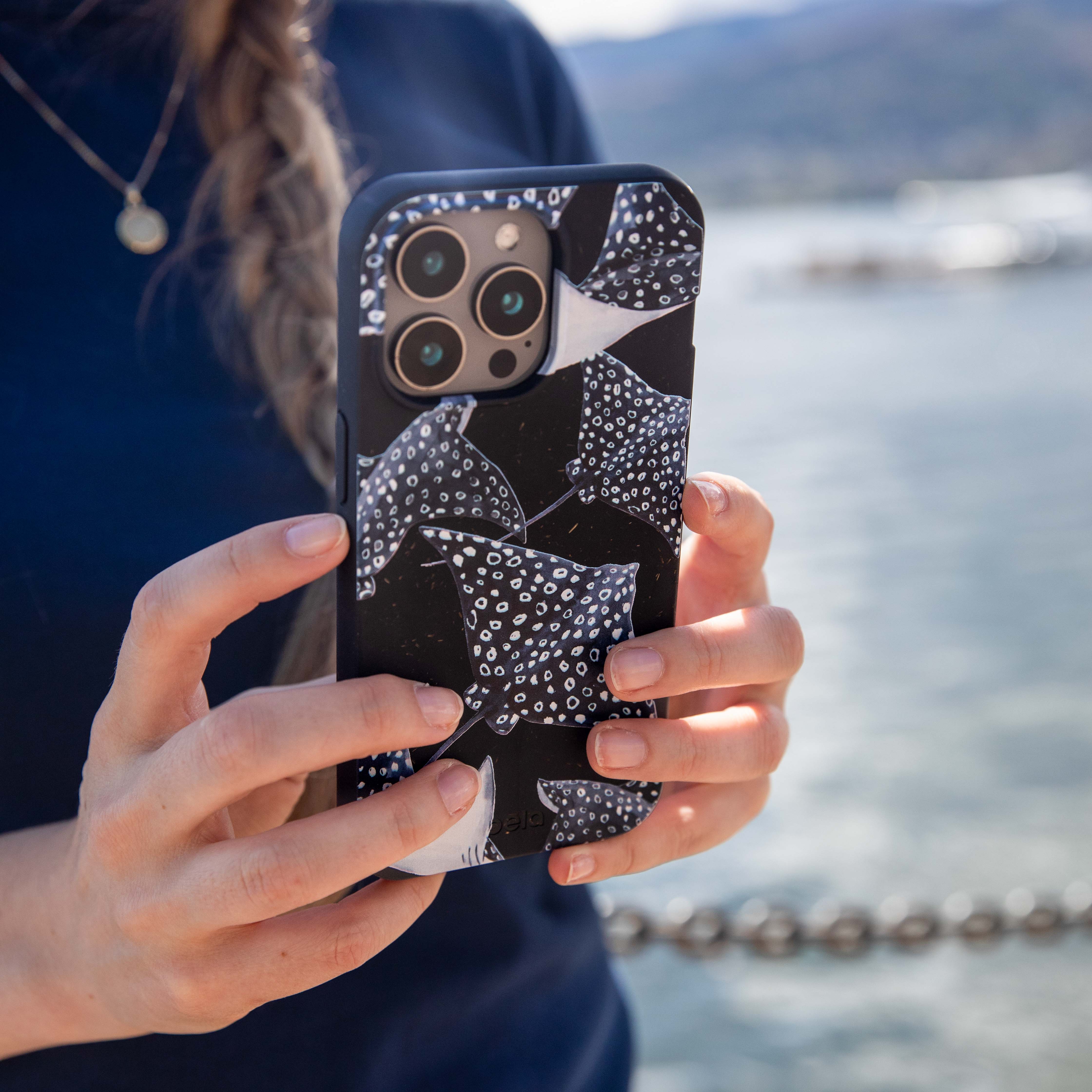 Black Midnight Rays iPhone 16 Case - Premium Protective Cover for iPhone 16 - Slim Fit Shockproof Phone Case for Everyday Use & Outdoor Activities
