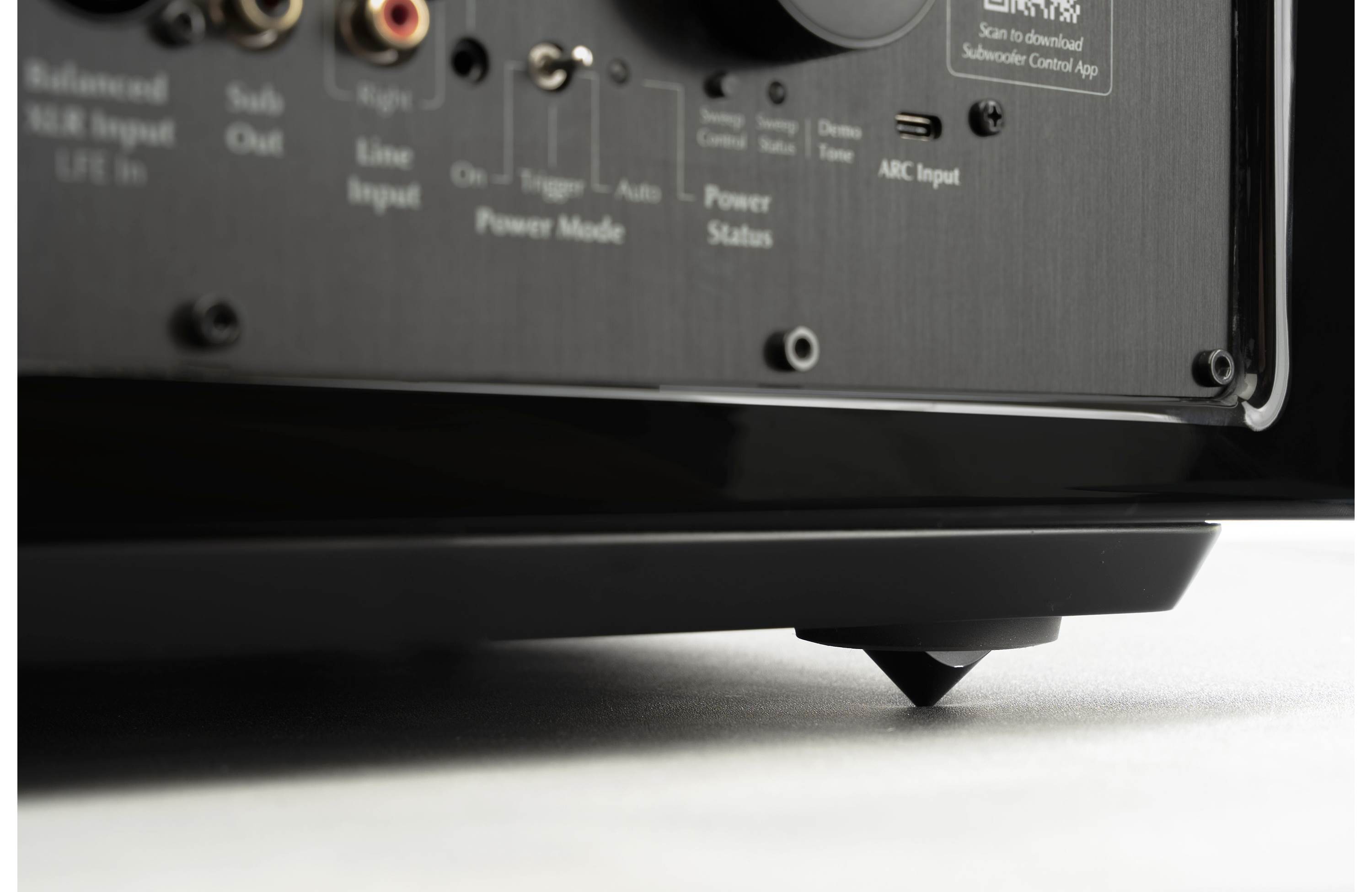 Martin Logan Dynamo 12