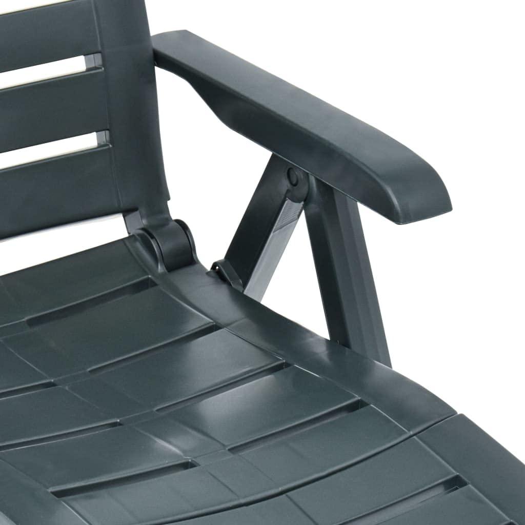 Portable Folding Sun Lounger Chair - Lightweight Plastic Outdoor Recliner for Pool, Beach, Patio & Backyard (Green) | Perfect for Relaxing, Sunbathing & Vacation Use