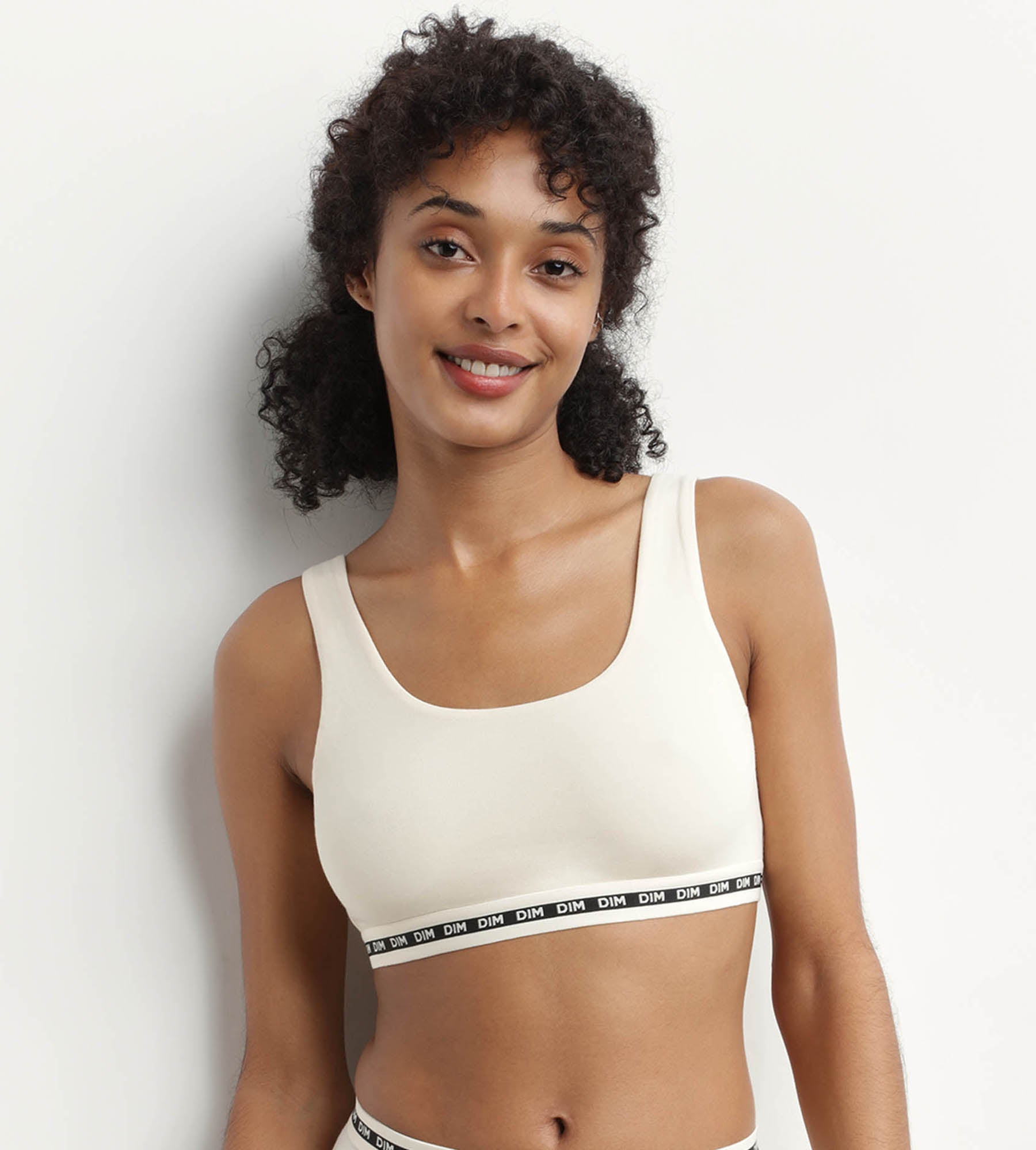 Seamless Modal Polyamide Wire-Free Bralette Crop Top in Beige - Comfortable & Supportive for Yoga, Lounge & Everyday Wear