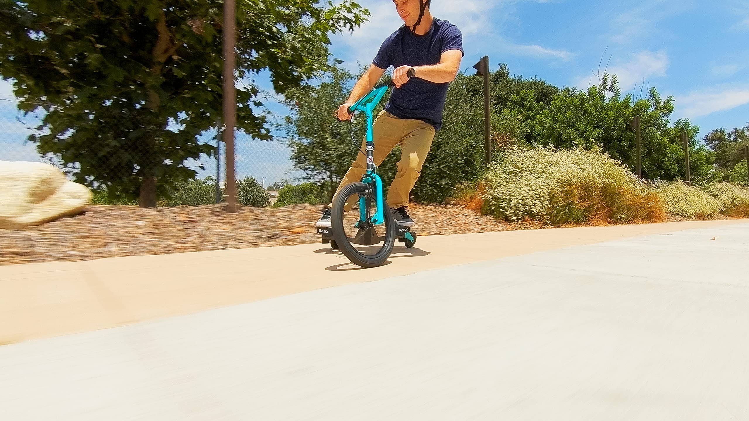 Razor DeltaWing Kick Scooter for Kids & Adults - Lightweight Aluminum Frame, Smooth Ride, Black/Mint Green - Perfect for Commuting, Neighborhood Fun & Outdoor Adventures