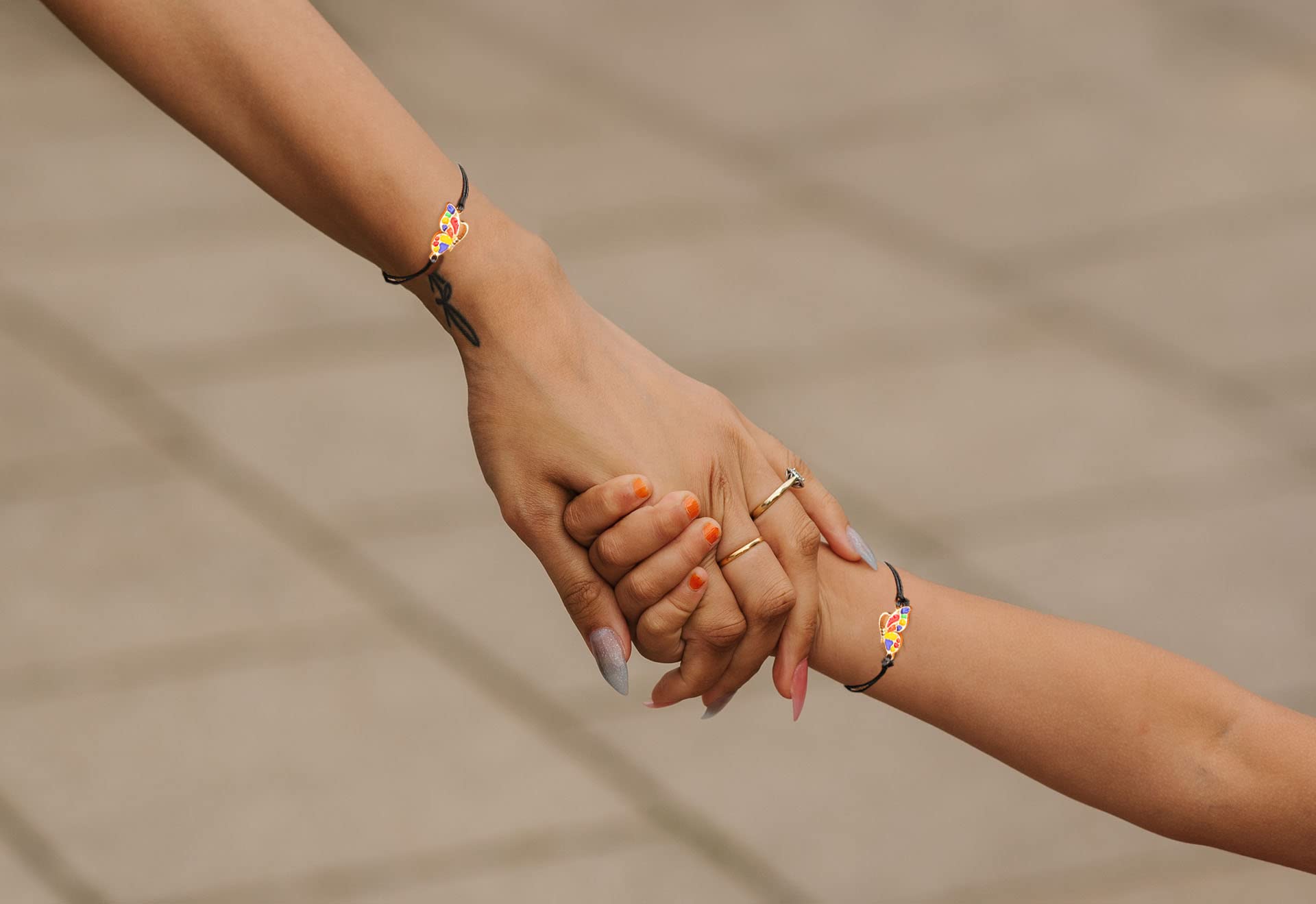 YOOESTORES82 Best Friends Butterfly Friendship Bracelets & Anklets - Long Distance BFF Matching Promise Bracelets for Women, Perfect Birthday Gifts for Besties, Ideal for Anniversaries, Graduations, and Special Occasions