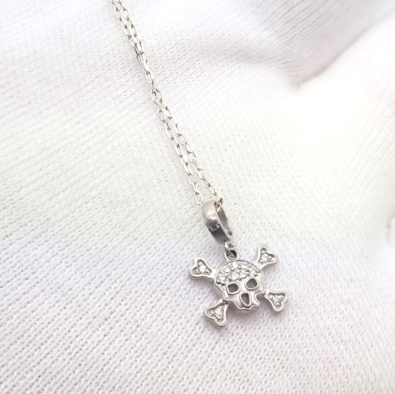 Authentic Loree Rodkin 18K White Gold Diamond Skull & Crossbones Pendant Necklace - Luxury Gothic Jewelry for Women, Perfect for Parties & Special Occasions