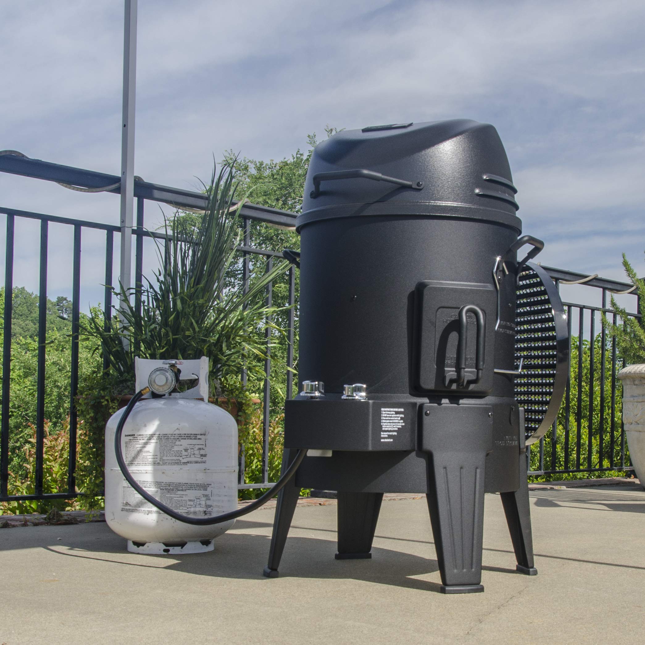 Charbroil® The Big Easy® TRU-Infrared™ 3-in-1 Smoker, Roaster & Gas Grill - Black Outdoor Cooking Grill for BBQ, Smoking & Roasting | Perfect for Backyard, Camping & Tailgating Parties
