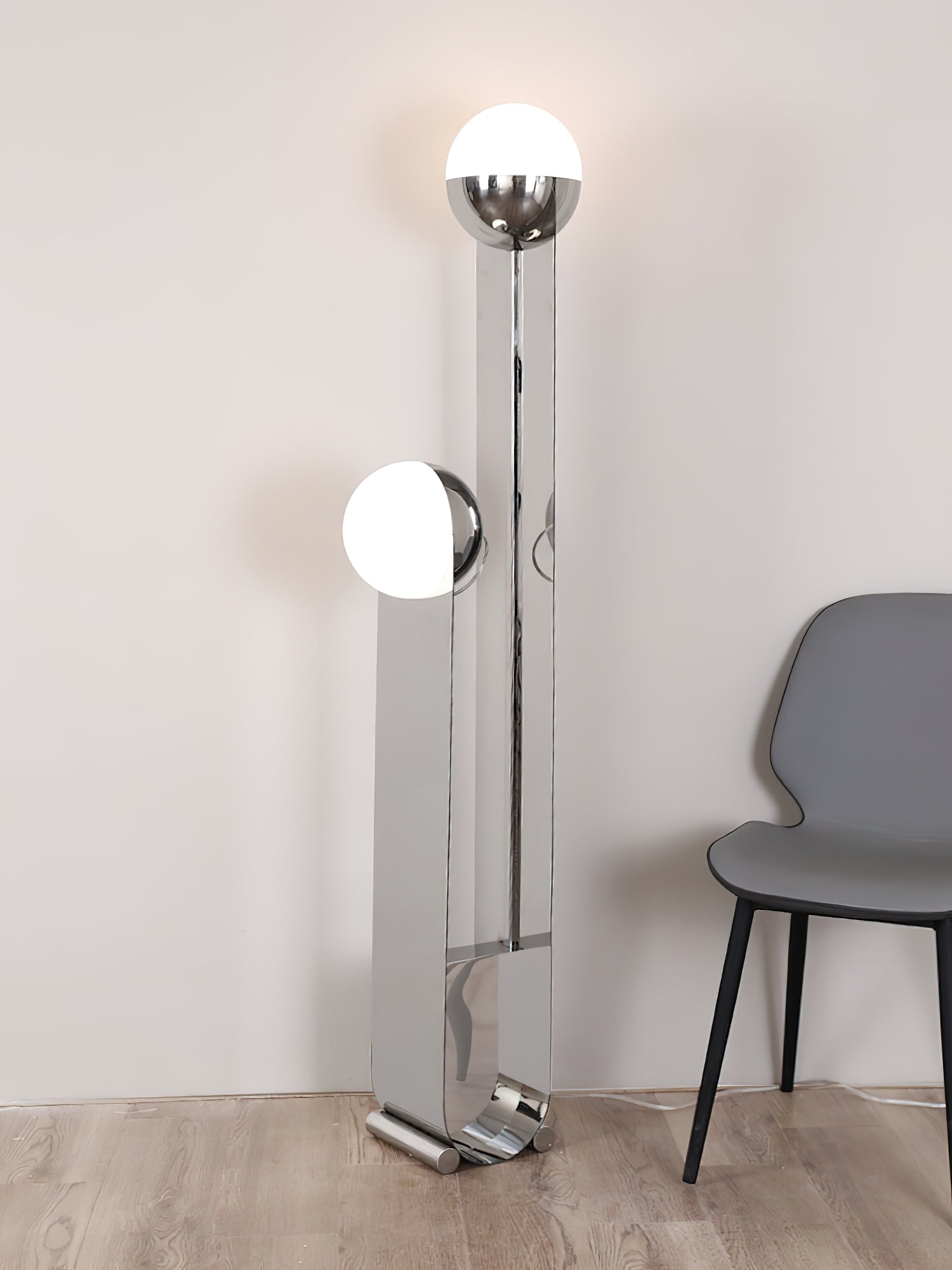 Modern Double Ball LED Floor Lamp - Adjustable Brightness for Living Room, Bedroom & Office - Stylish Standing Light with Remote Control & Dimmable Features