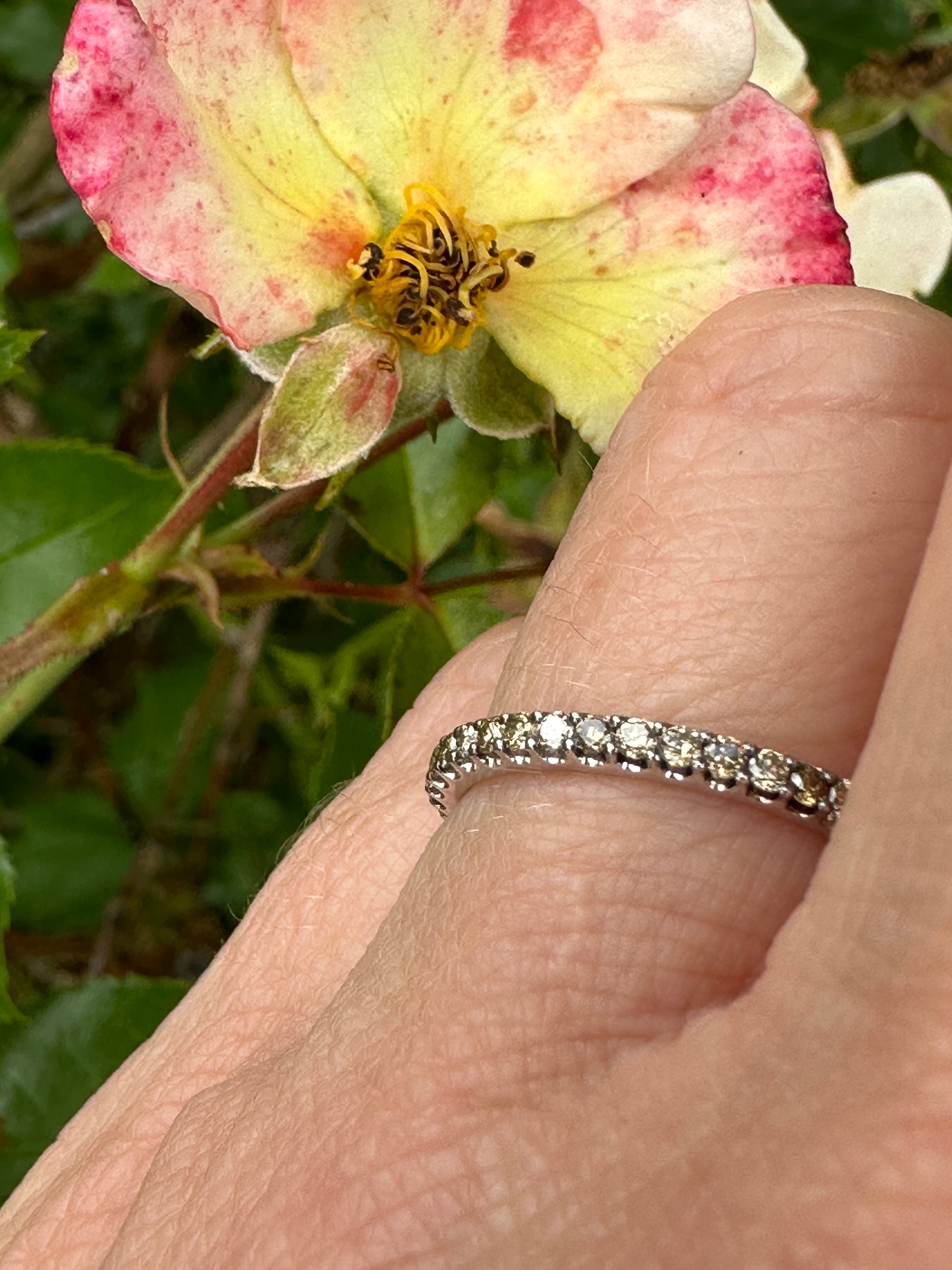 18ct White Gold Natural Brown Diamond Full Eternity Ring – Elegant Wedding Band for Women, Perfect for Anniversaries & Special Occasions