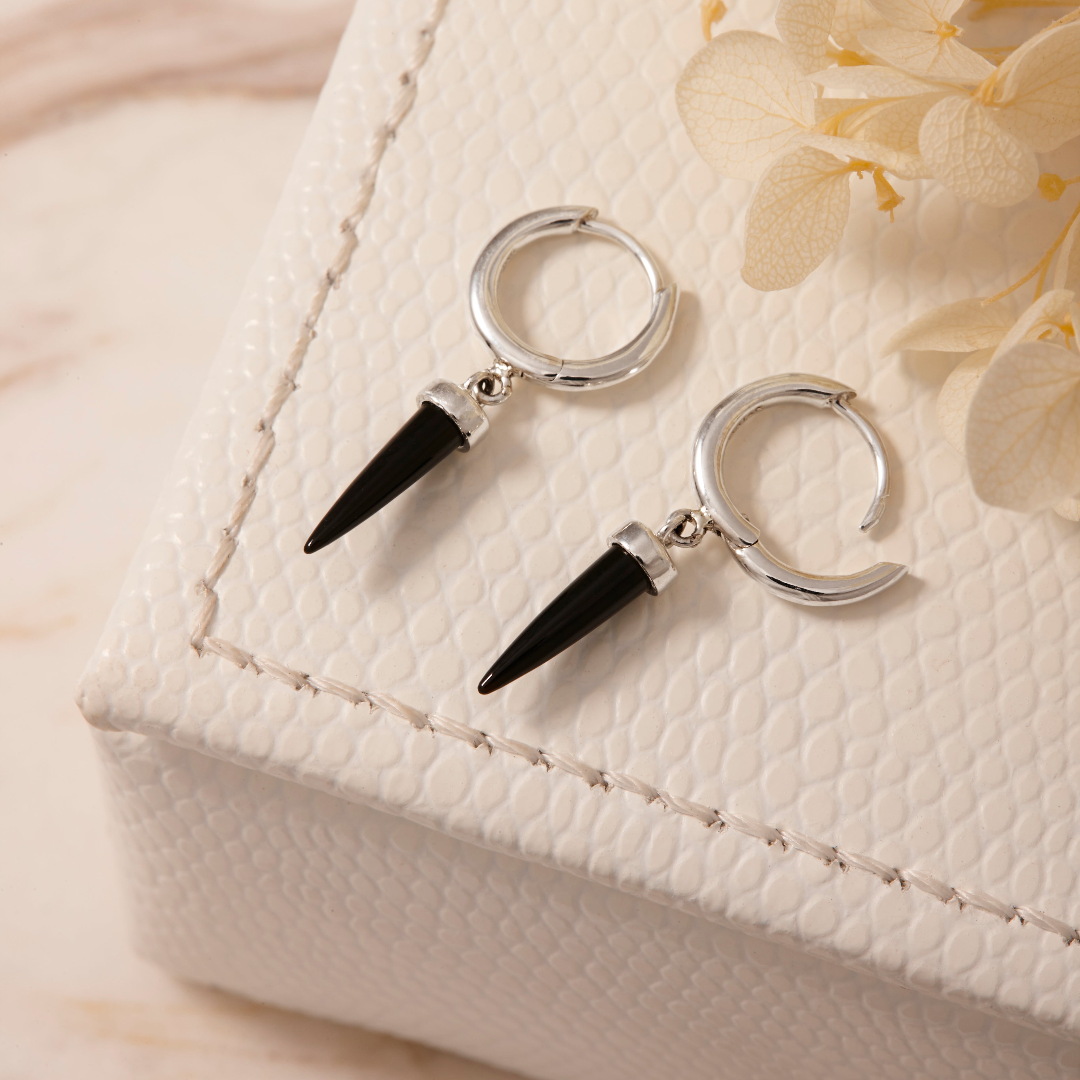 Pyramidal Black Onyx Huggie Earrings for Women – Elegant Minimalist Hoop Earrings for Daily Wear, Gift Giving & Special Occasions