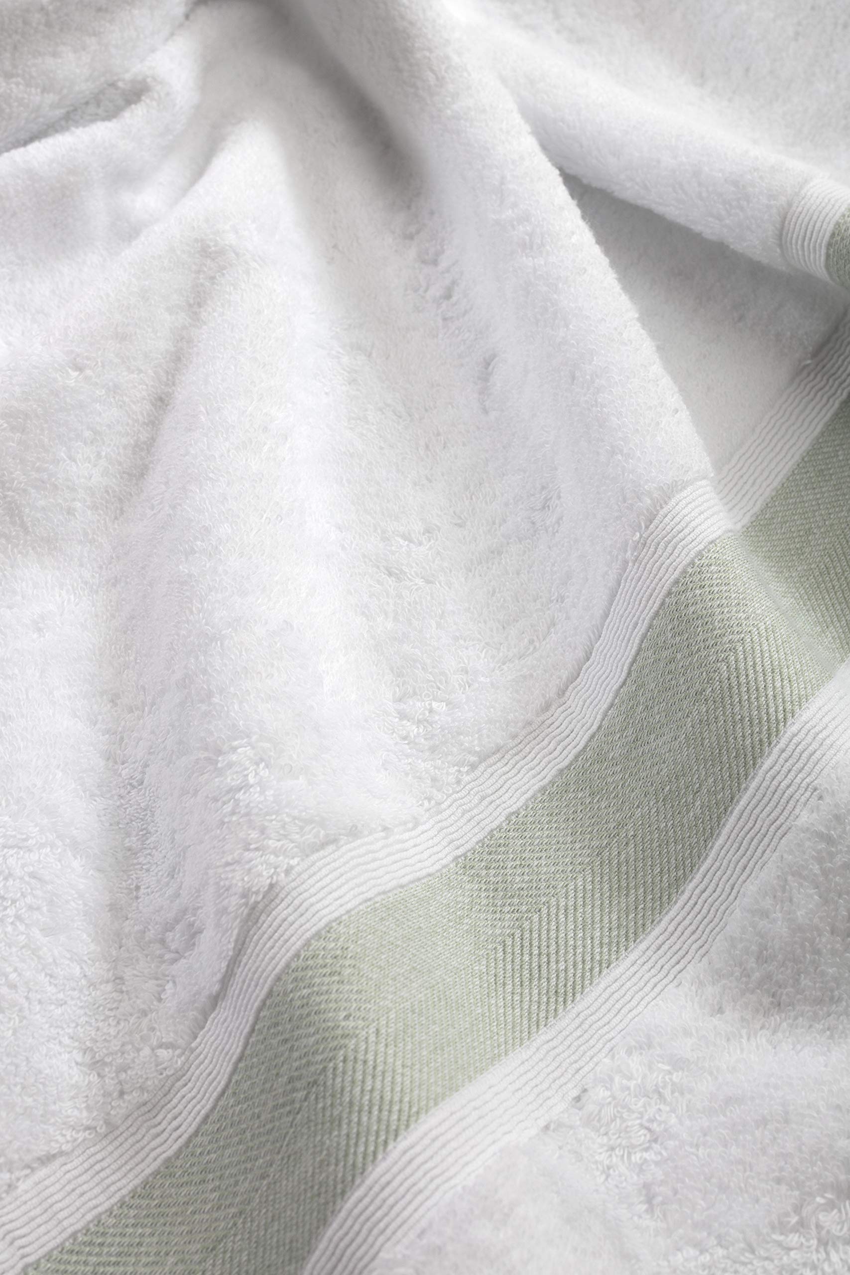 Premium 100% Cotton Turkish Bath Towels - Extra Large 35x67 Inch, Ultra Soft & Highly Absorbent, Heavyweight 900 GSM (Pack of 4, Green) - Luxury Spa, Beach, Gym & Home Use