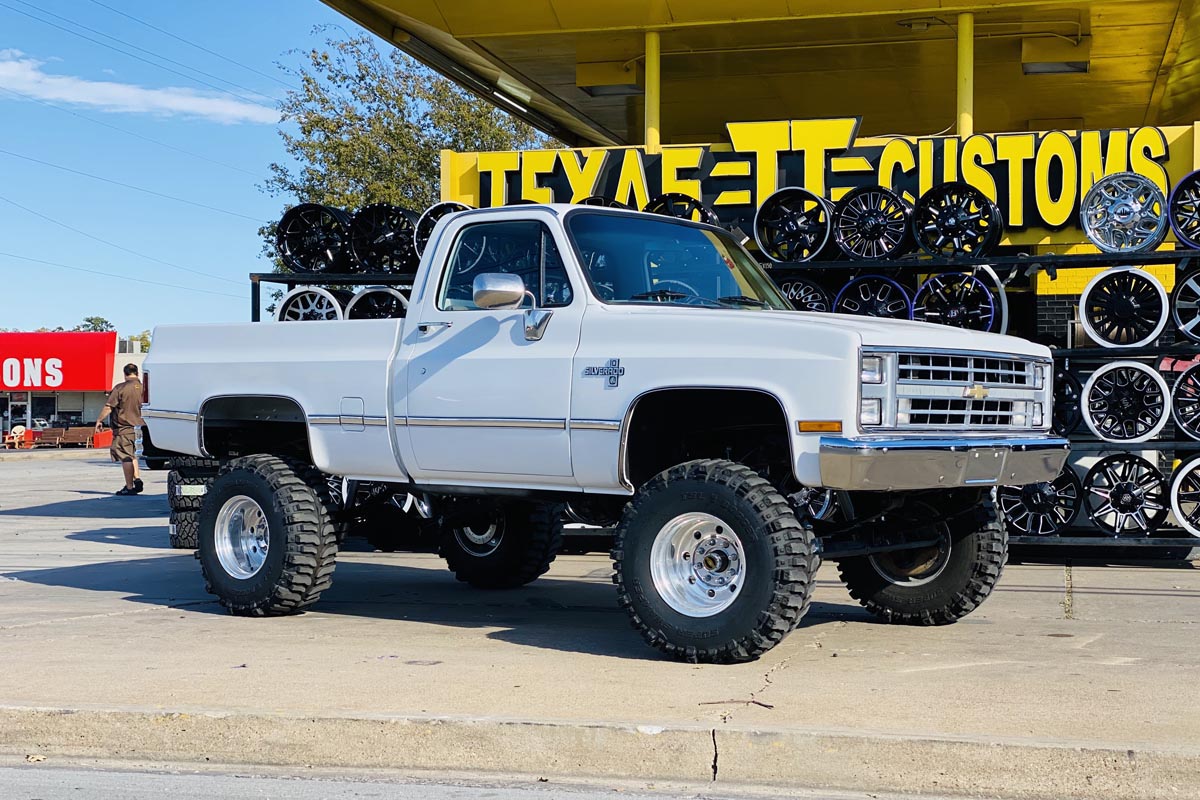 6 Inch Lift Kit with 56 Inch Rear Springs for Chevy/GMC C10/K10 Truck & SUV/K5 Blazer (1977-1987) - Heavy Duty Off-Road Suspension Upgrade for Enhanced Performance on Rough Terrains