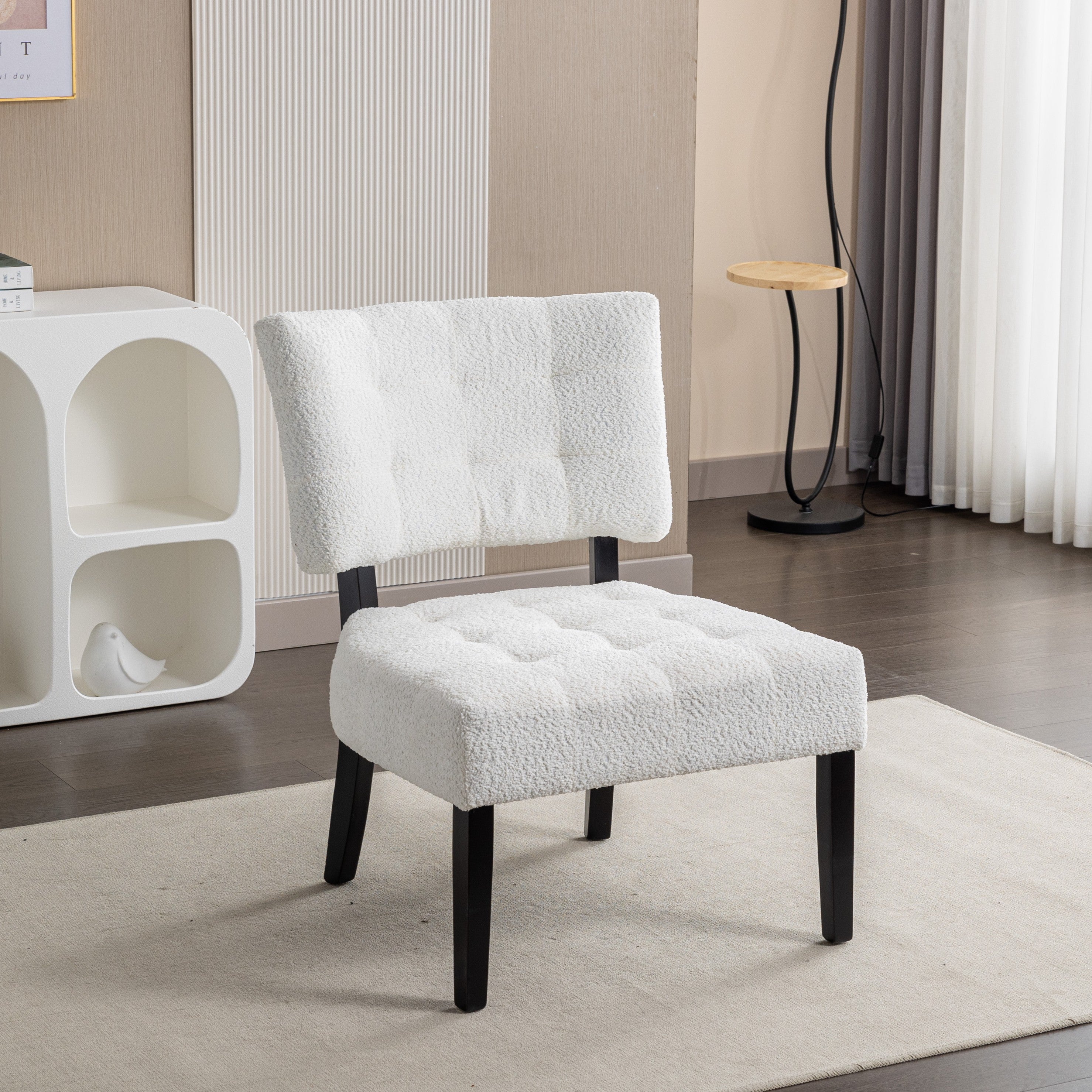 Roundhill Furniture Tufted Accent Chair with Oversized Seating - Modern Upholstered Living Room Chair for Home Office, Lounge & Reading Nook