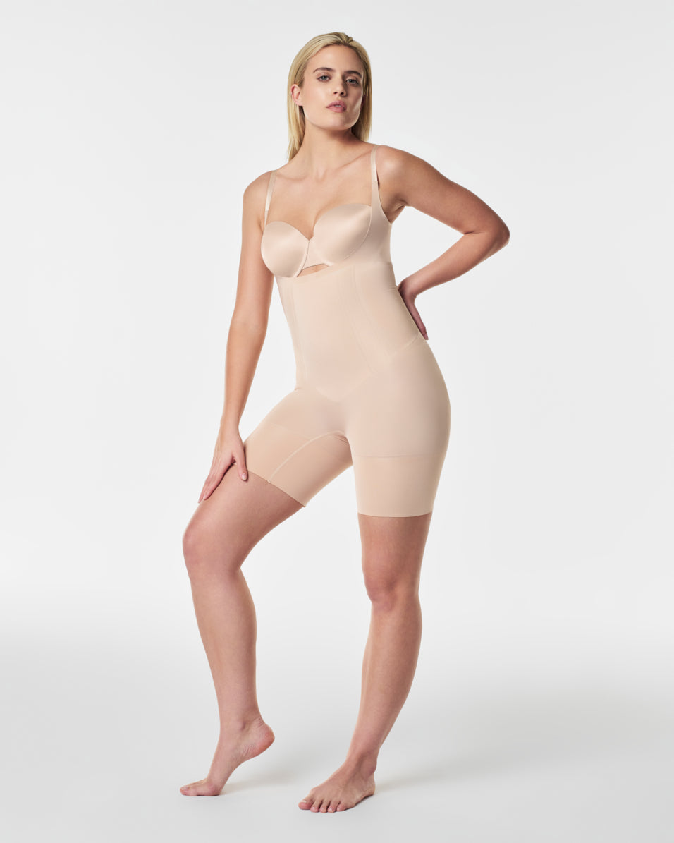 SPANX Sculpt™ OnCore Open Bust Mid Thigh Bodysuit - Shapewear for Women | Slimming Bodysuit for Tummy Control & Smoothing | Perfect Under Dresses for Work & Evening Out